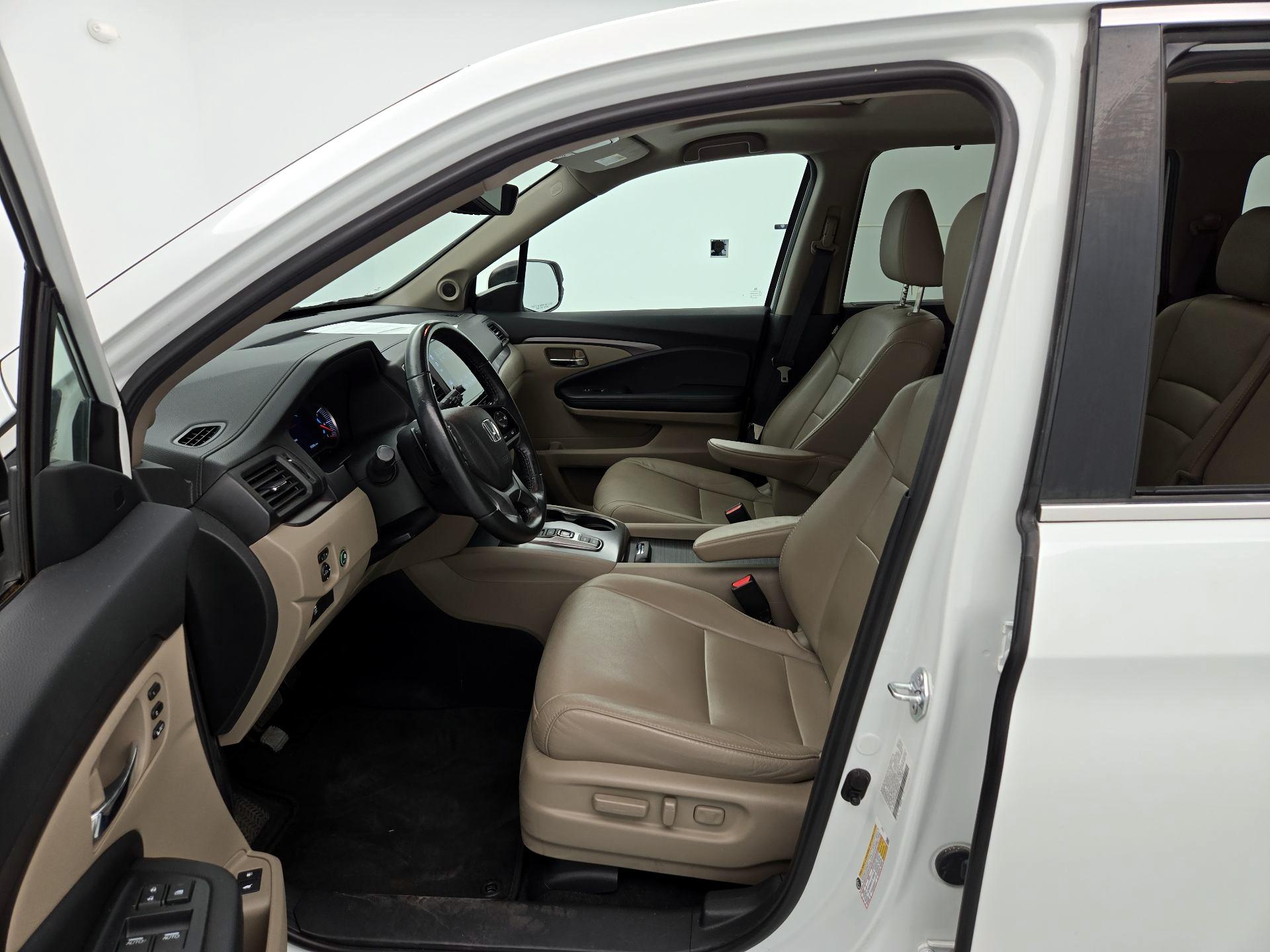Thumbnail: 2021 Honda Pilot - 11