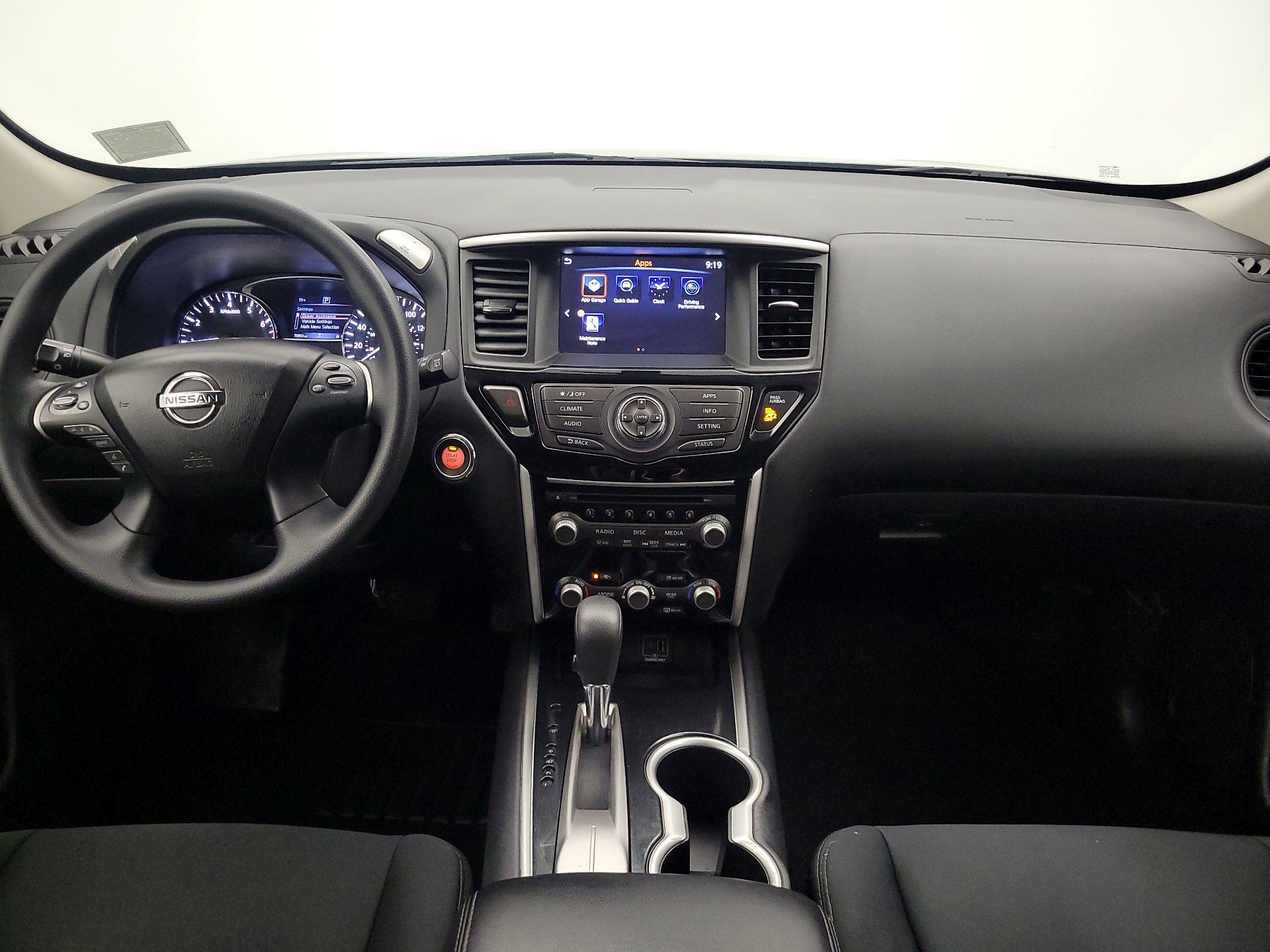Thumbnail: 2019 Nissan Pathfinder - 9