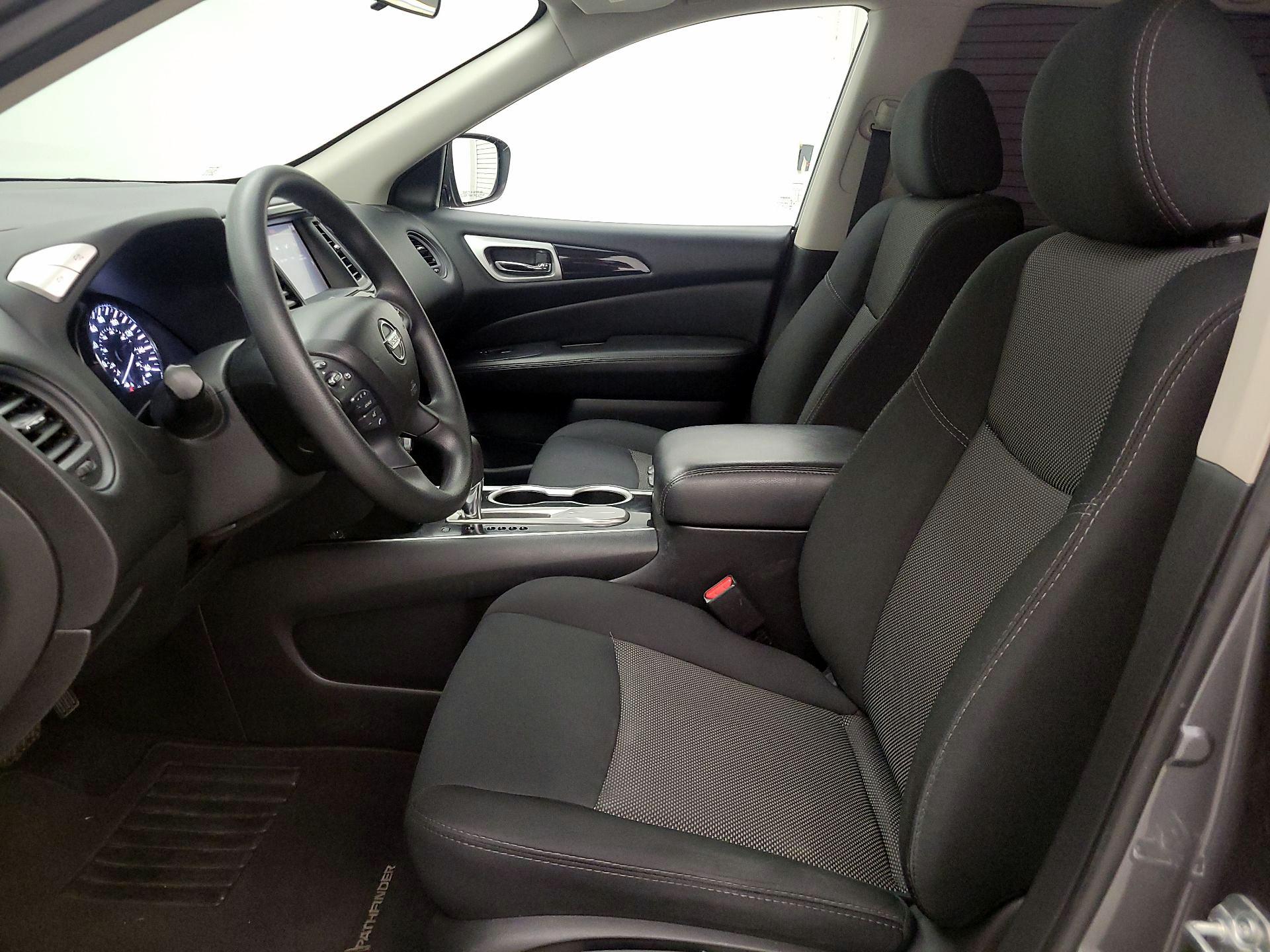 Thumbnail: 2019 Nissan Pathfinder - 11