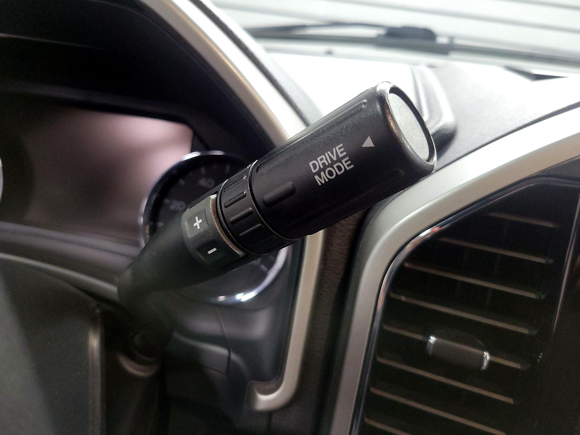 Thumbnail: 2022 Ford F-350 - 17