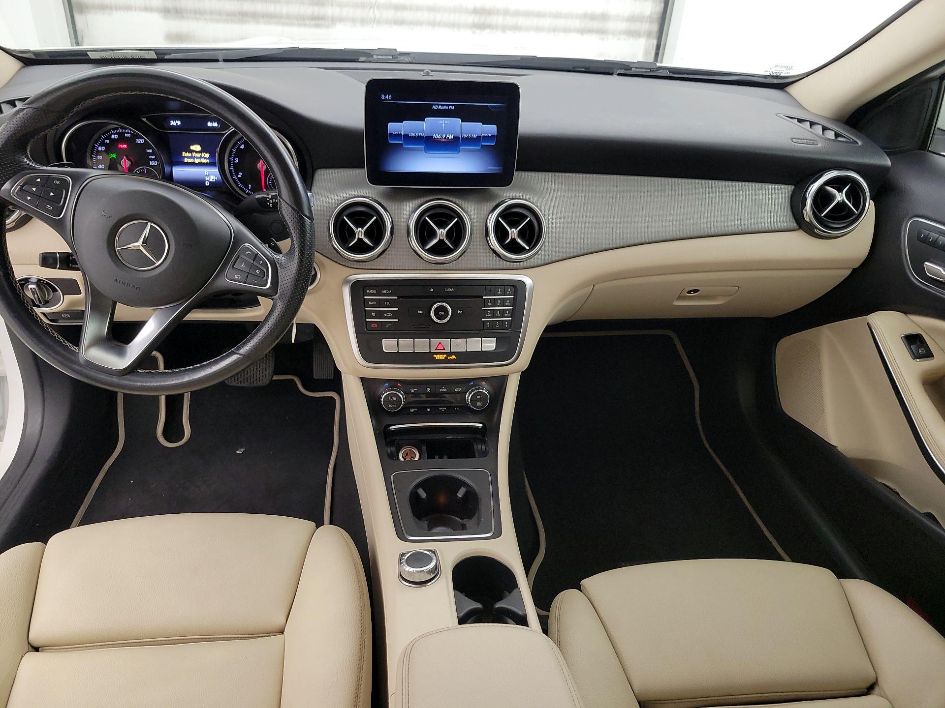 Thumbnail: 2019 Mercedes-Benz GLA - 9