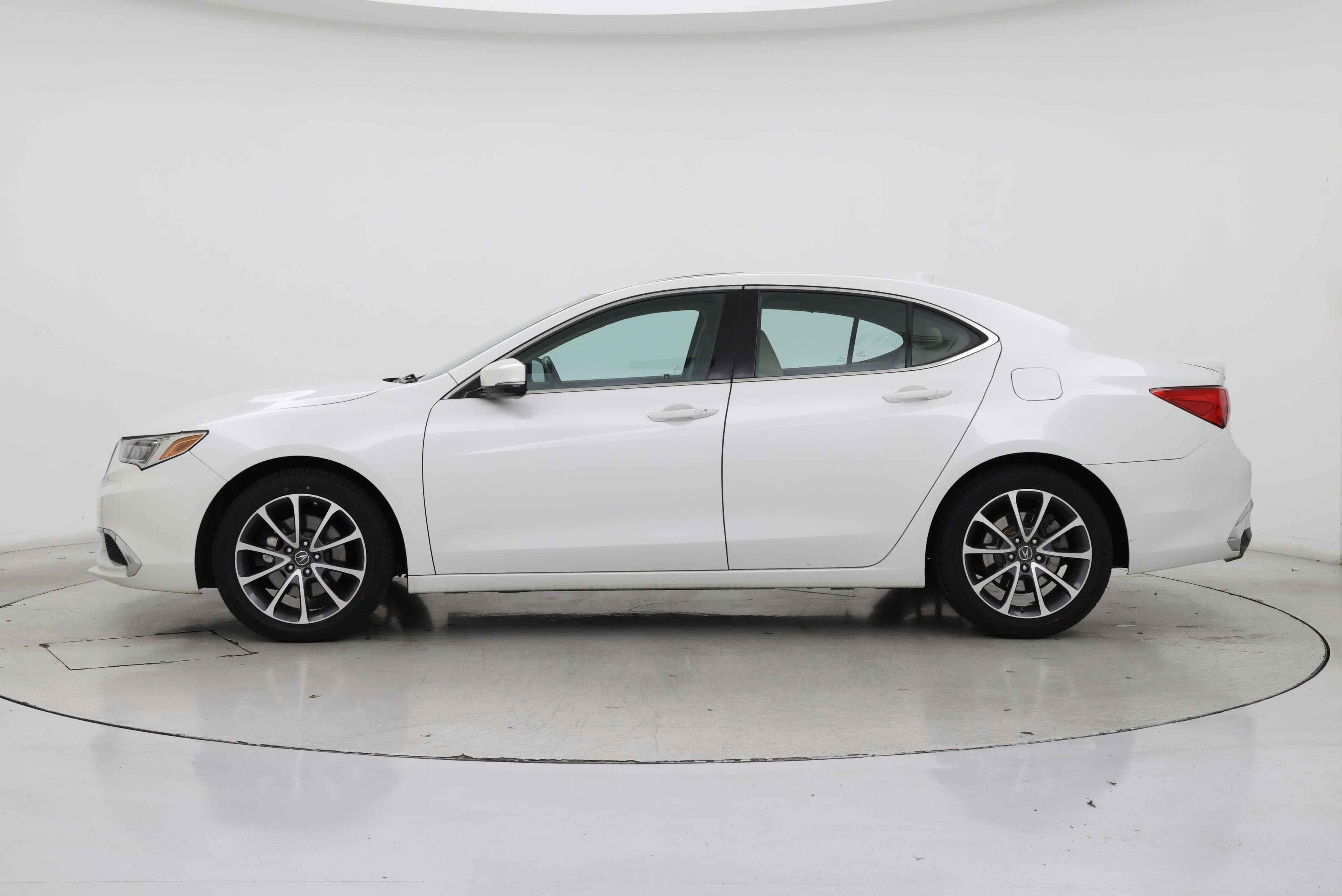 Thumbnail: 2019 Acura TLX - 3