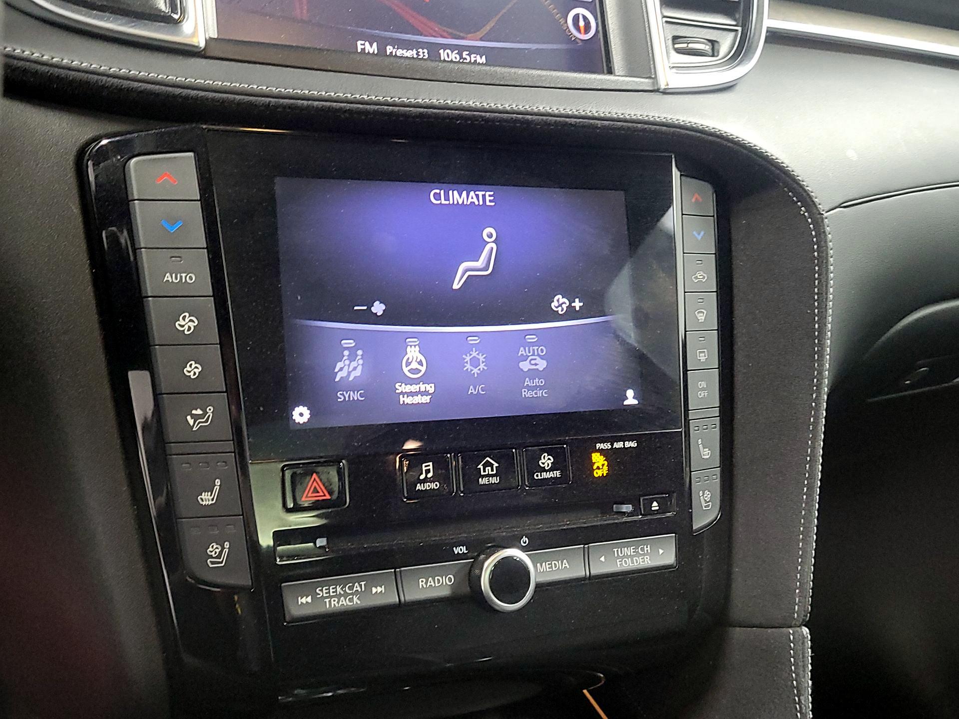 Thumbnail: 2019 INFINITI QX50 - 16