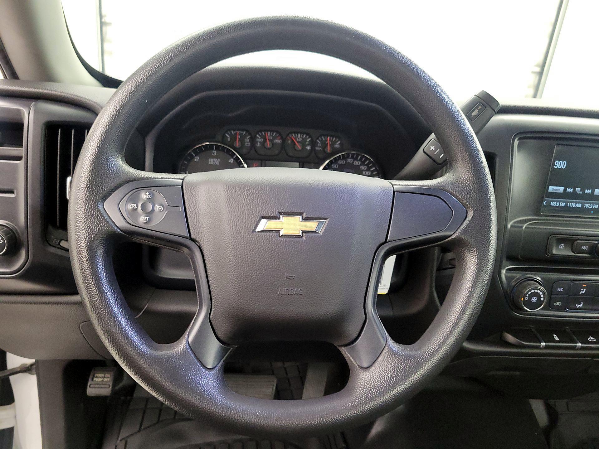 Thumbnail: 2018 Chevrolet Silverado 1500 - 10