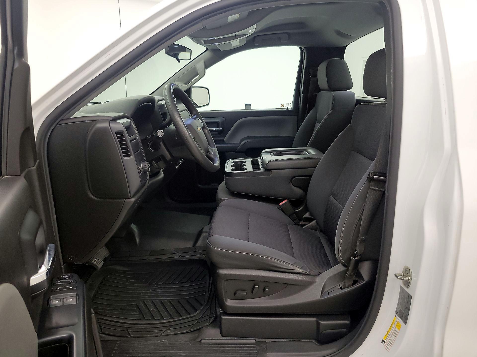 Thumbnail: 2018 Chevrolet Silverado 1500 - 11
