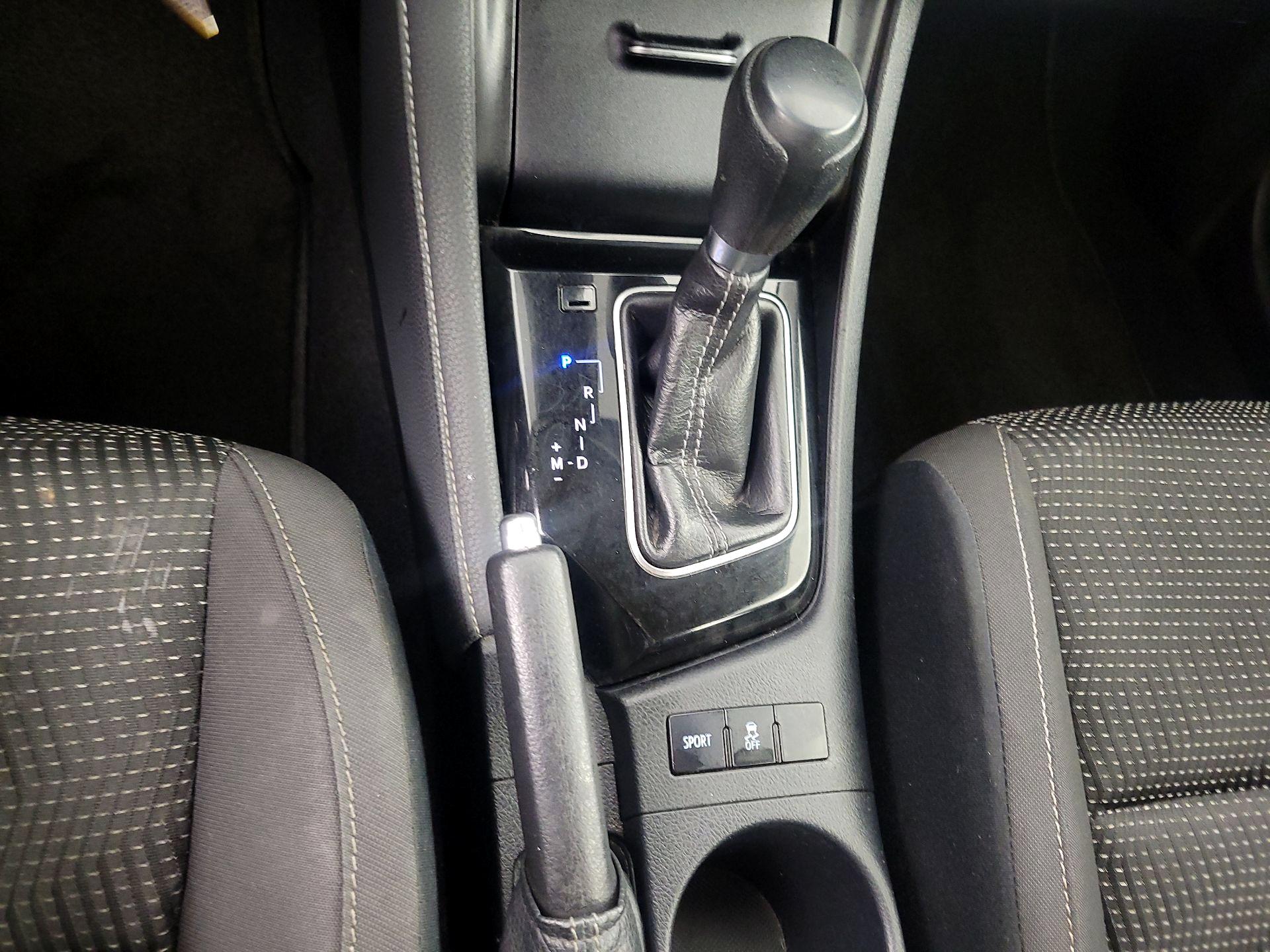 Thumbnail: 2017 Toyota Corolla iM - 17