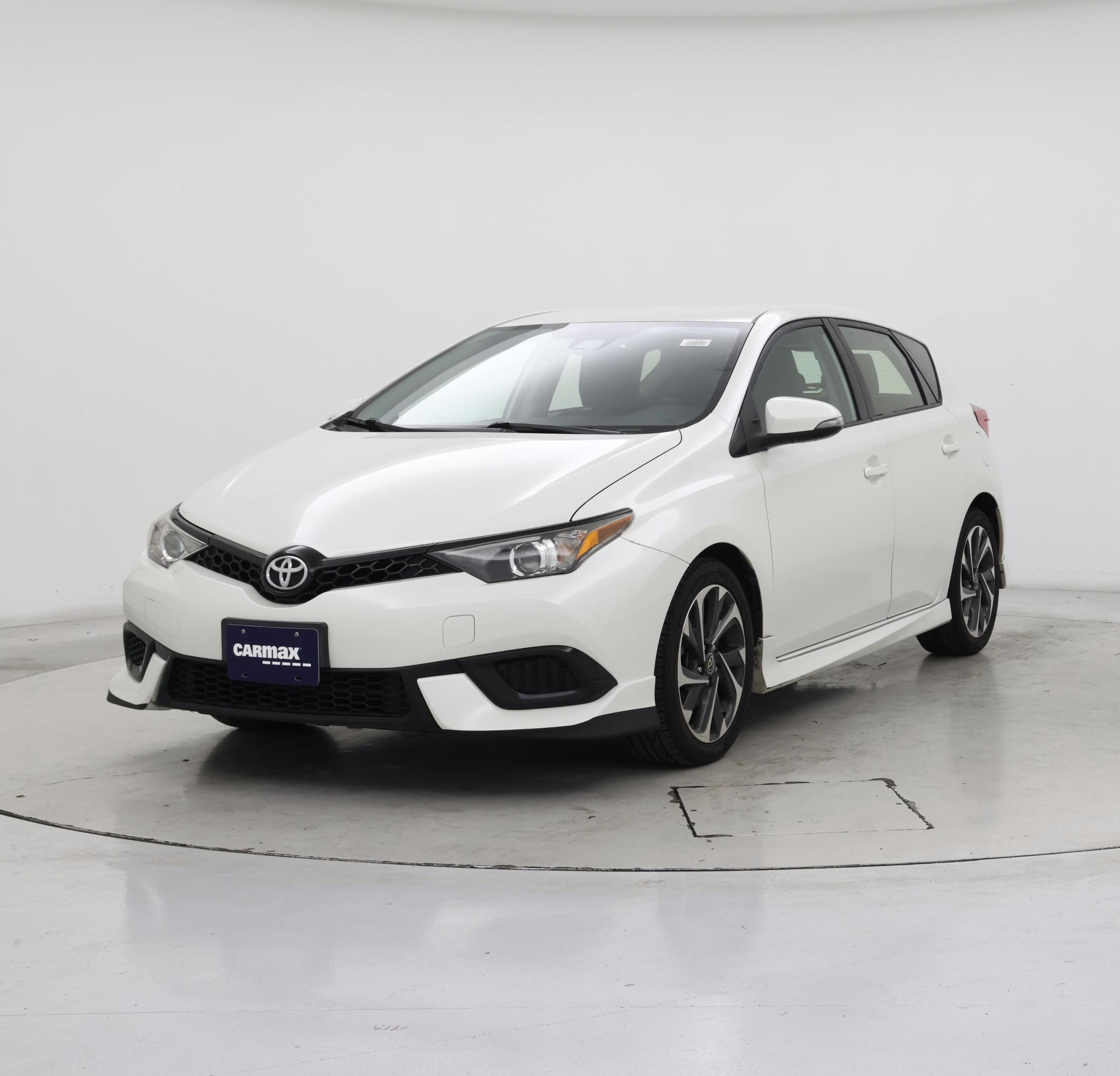 Thumbnail: 2017 Toyota Corolla iM - 4
