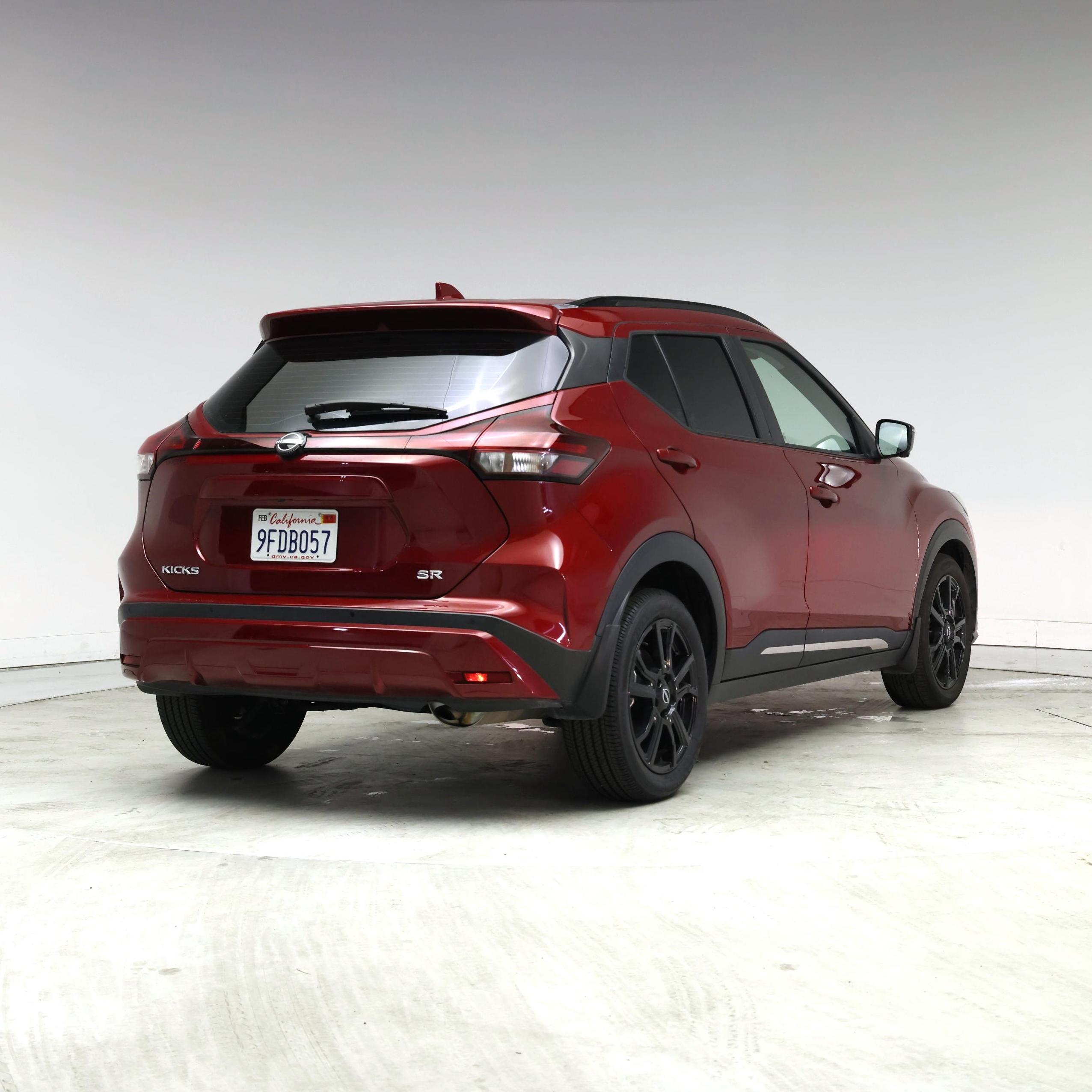 Thumbnail: 2023 Nissan Kicks - 8