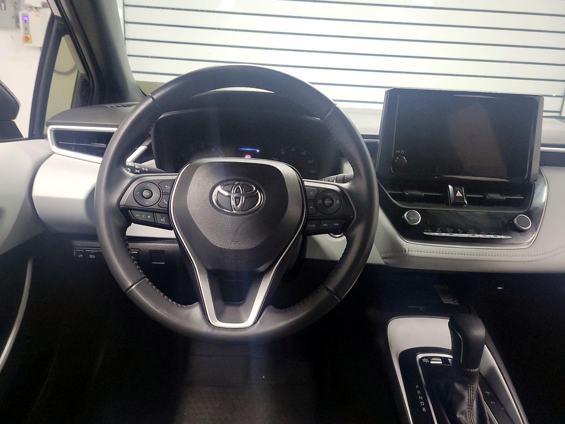Thumbnail: 2024 Toyota Corolla - 10