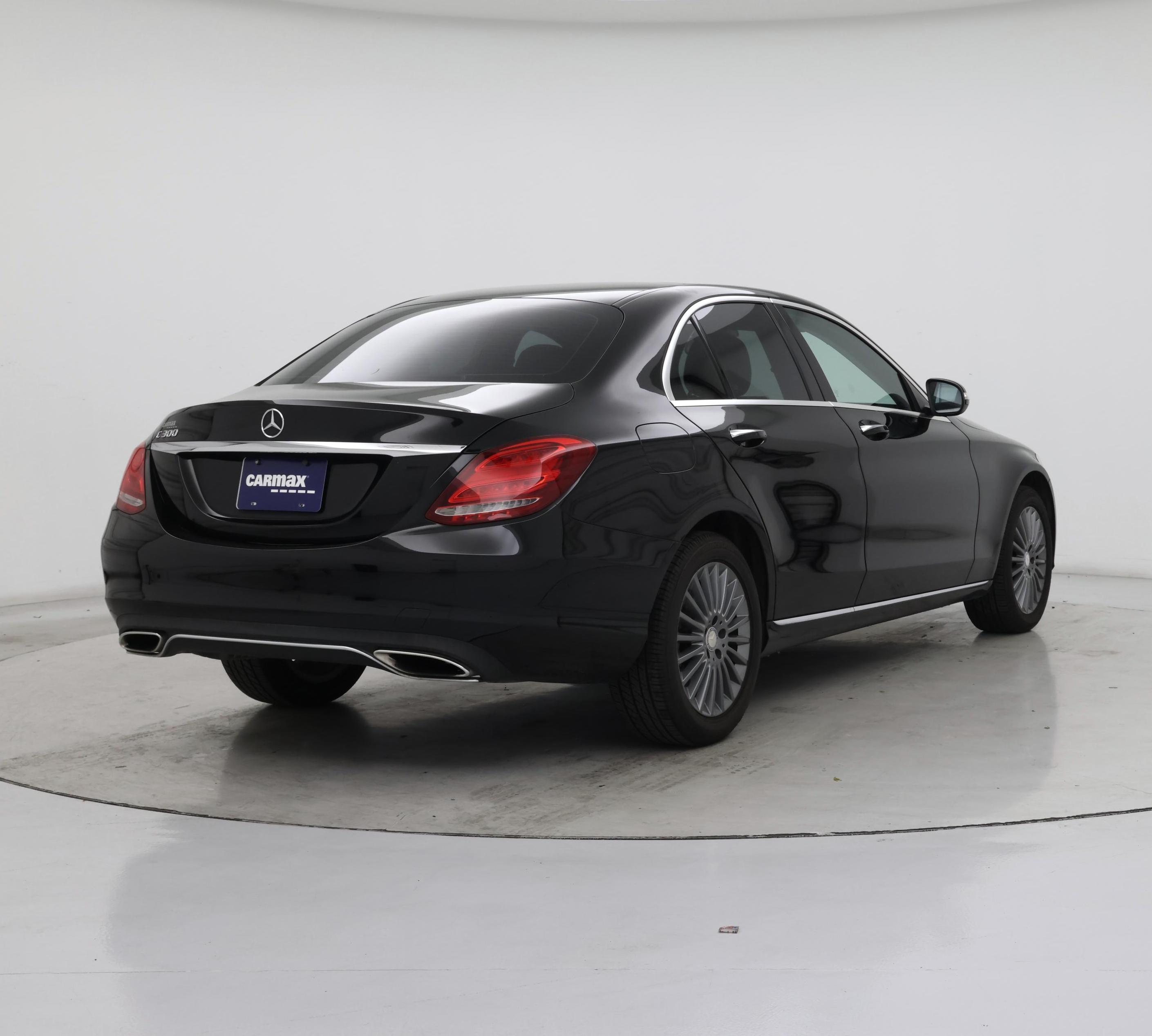 Thumbnail: 2015 Mercedes-Benz C-Class - 8