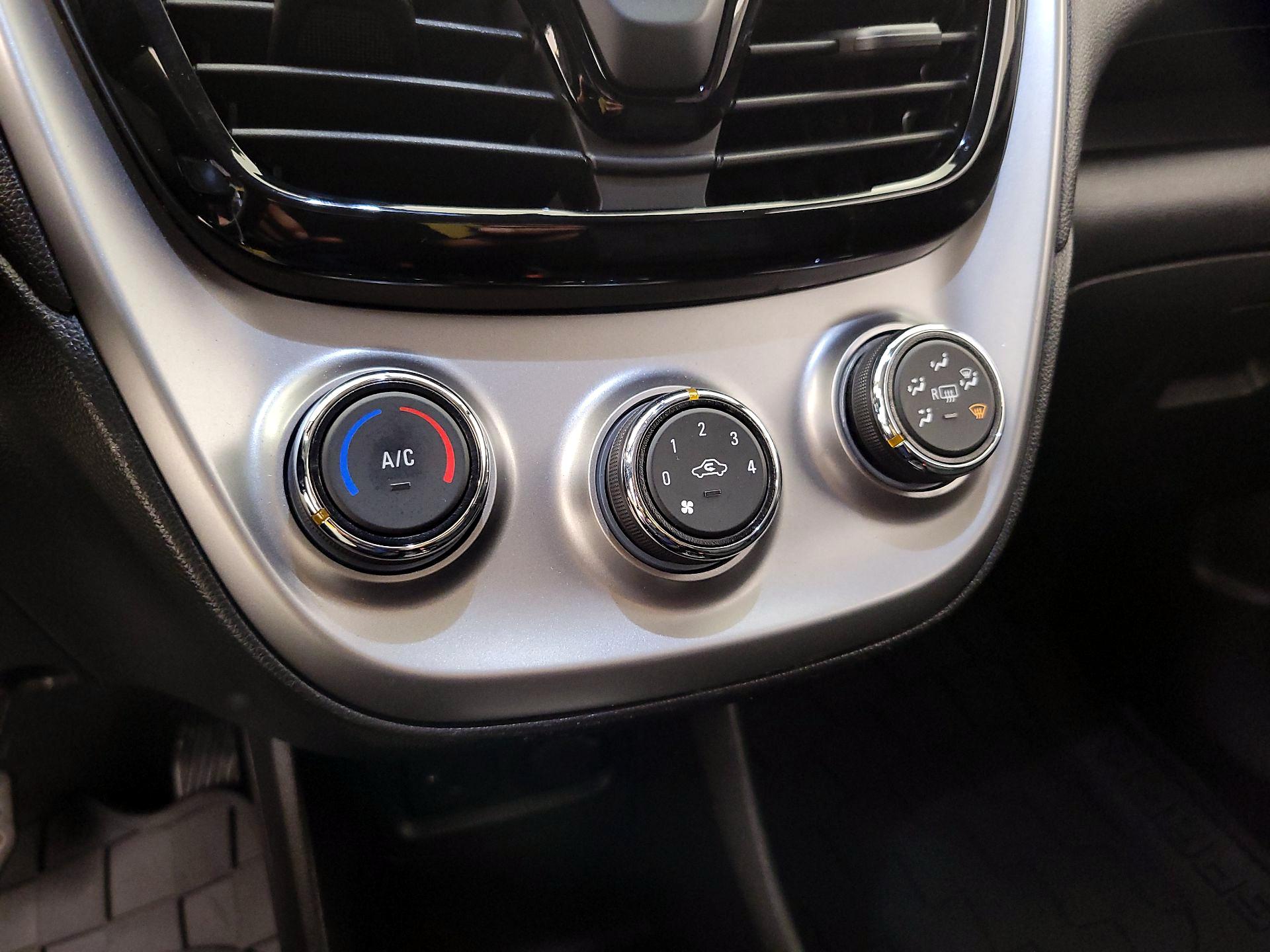 Thumbnail: 2017 Chevrolet Spark - 16