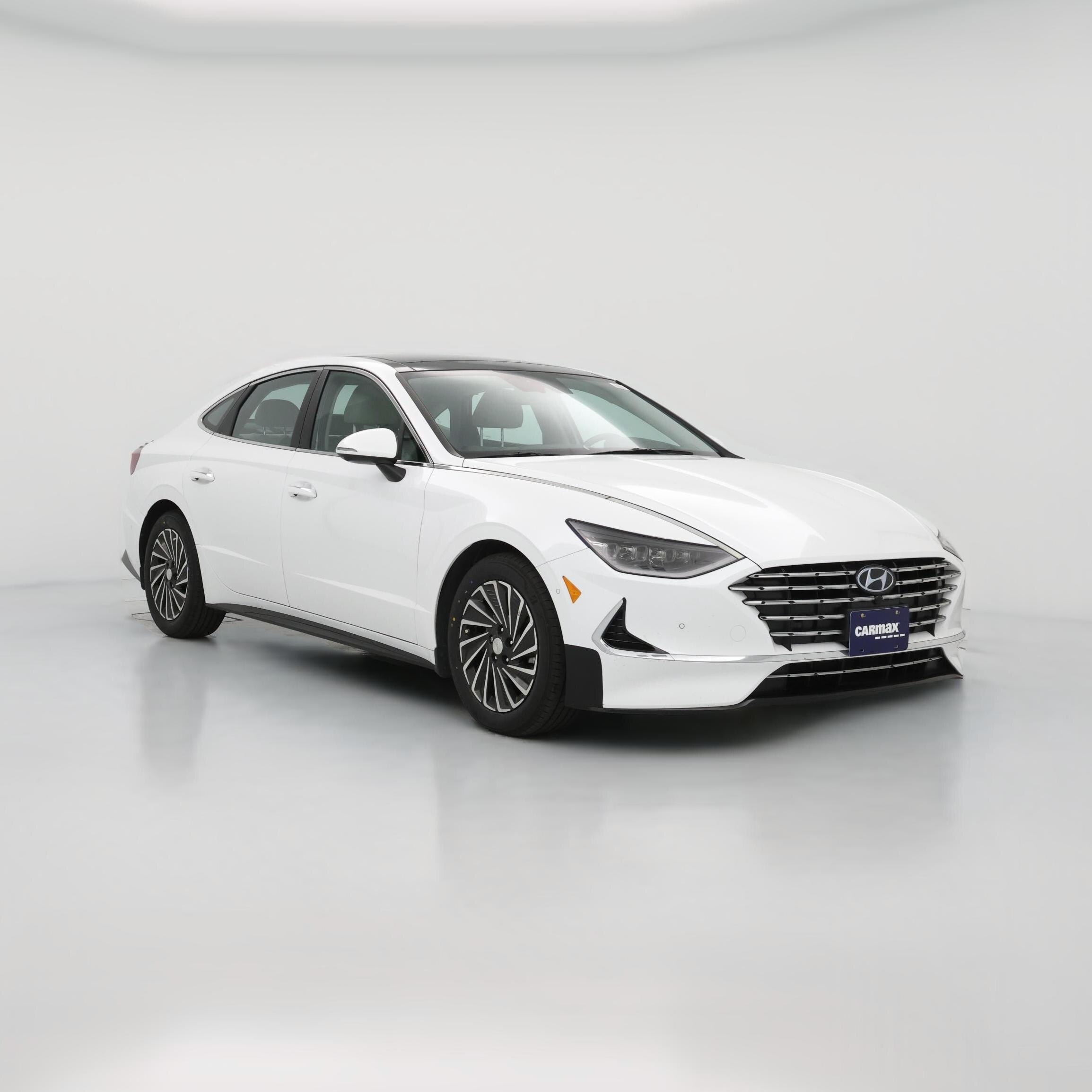 Thumbnail: 2023 Hyundai Sonata - 1