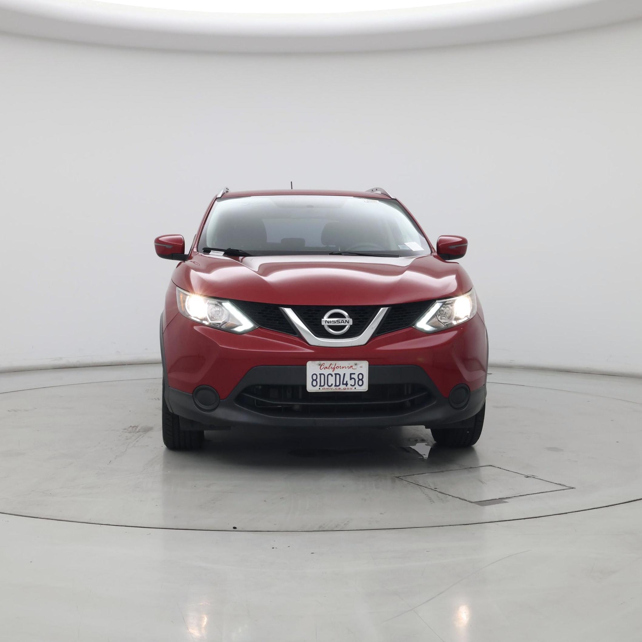 Thumbnail: 2017 Nissan Rogue Sport - 5