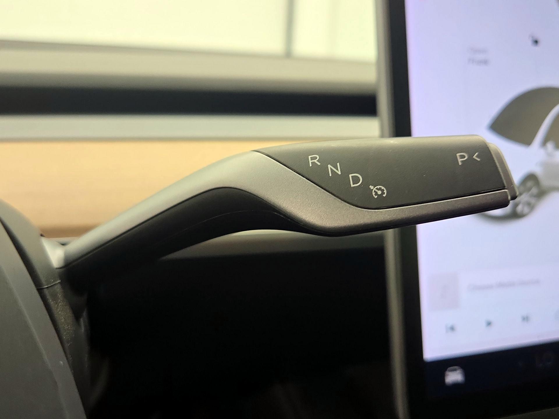 Thumbnail: 2021 Tesla Model Y - 17