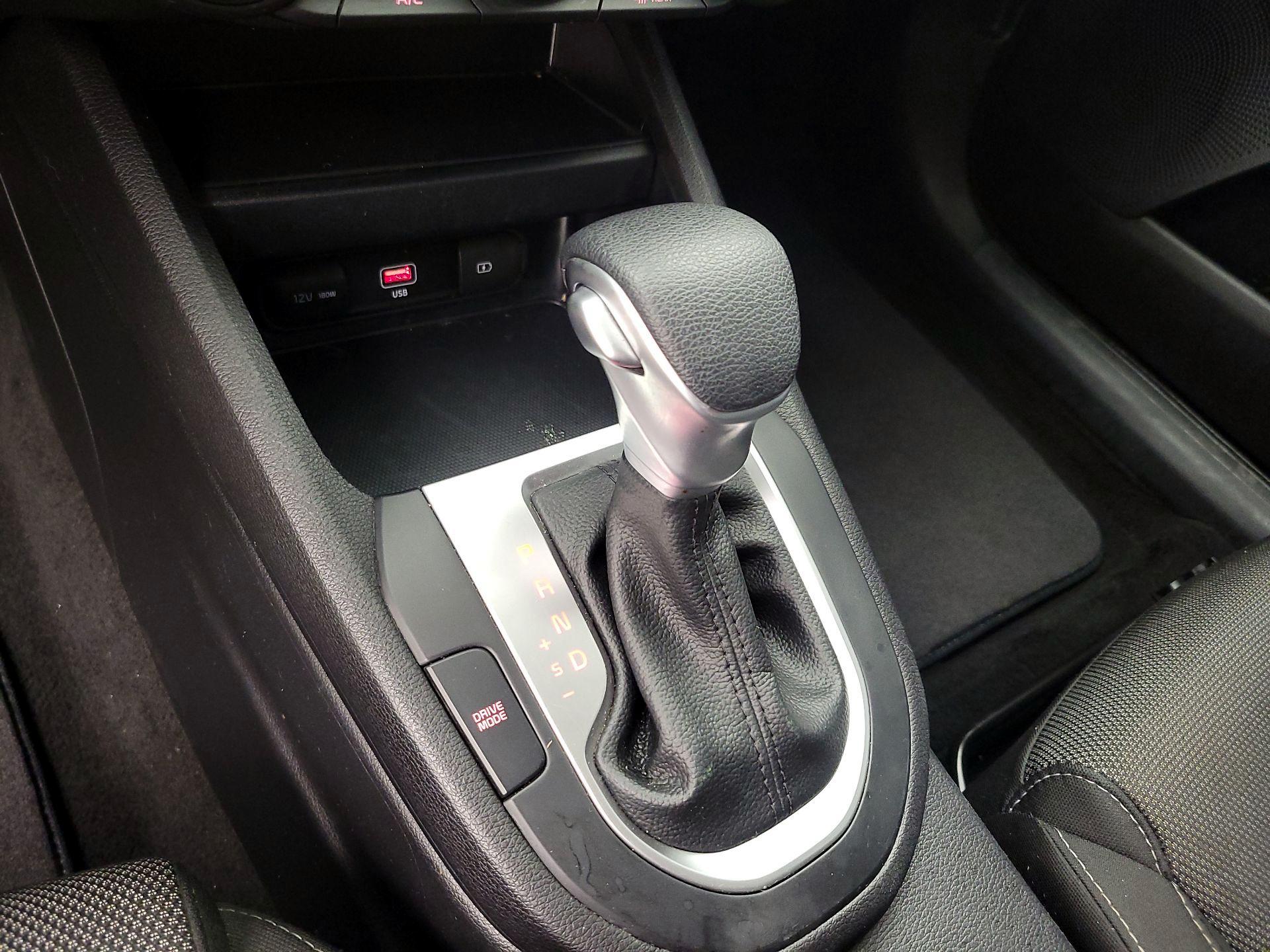Thumbnail: 2024 Kia Forte - 17