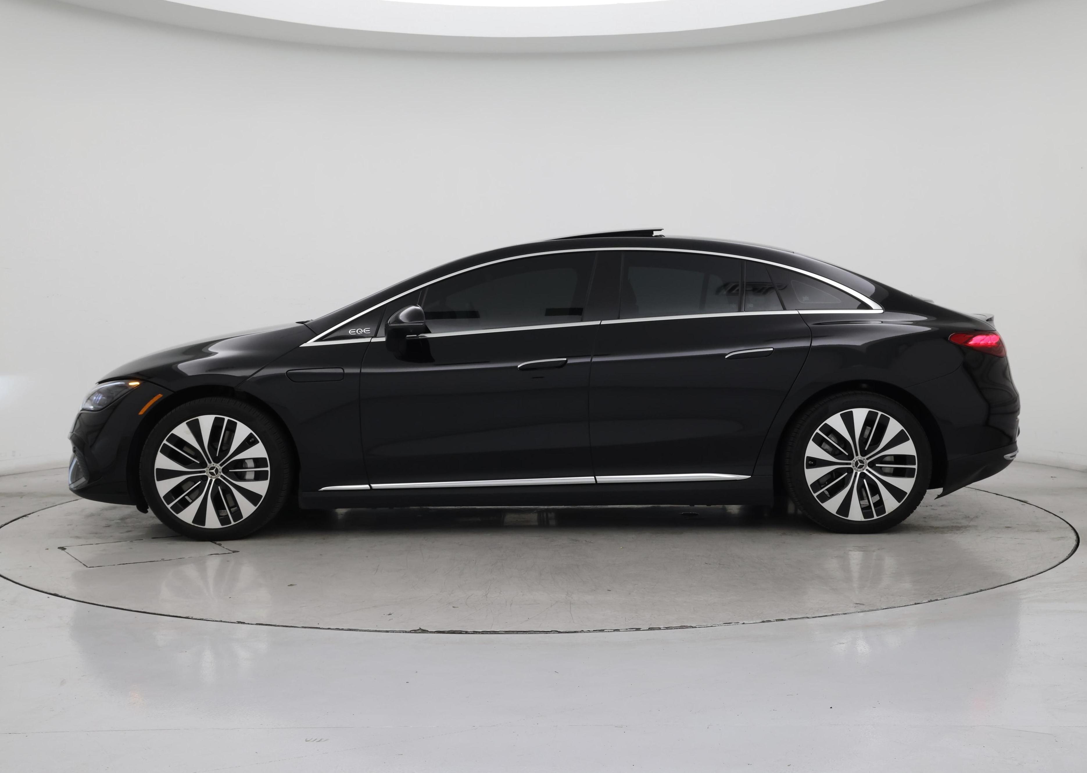 Thumbnail: 2023 Mercedes-Benz EQE - 3