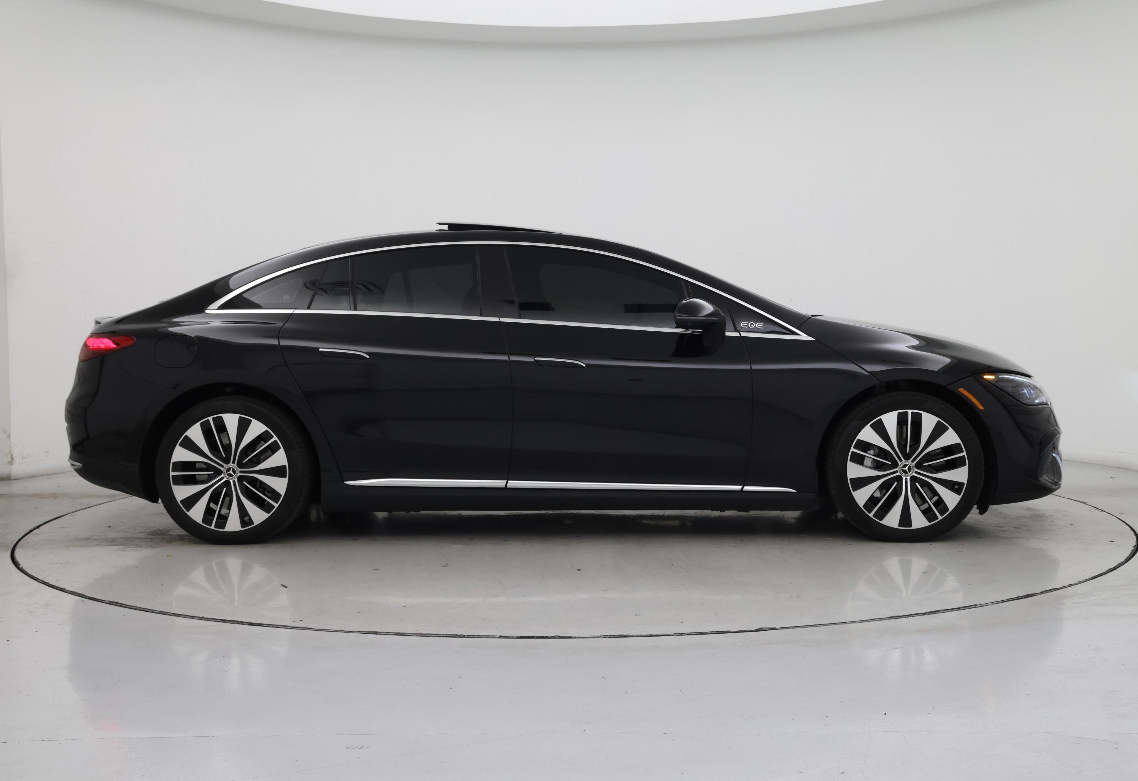 Thumbnail: 2023 Mercedes-Benz EQE - 7