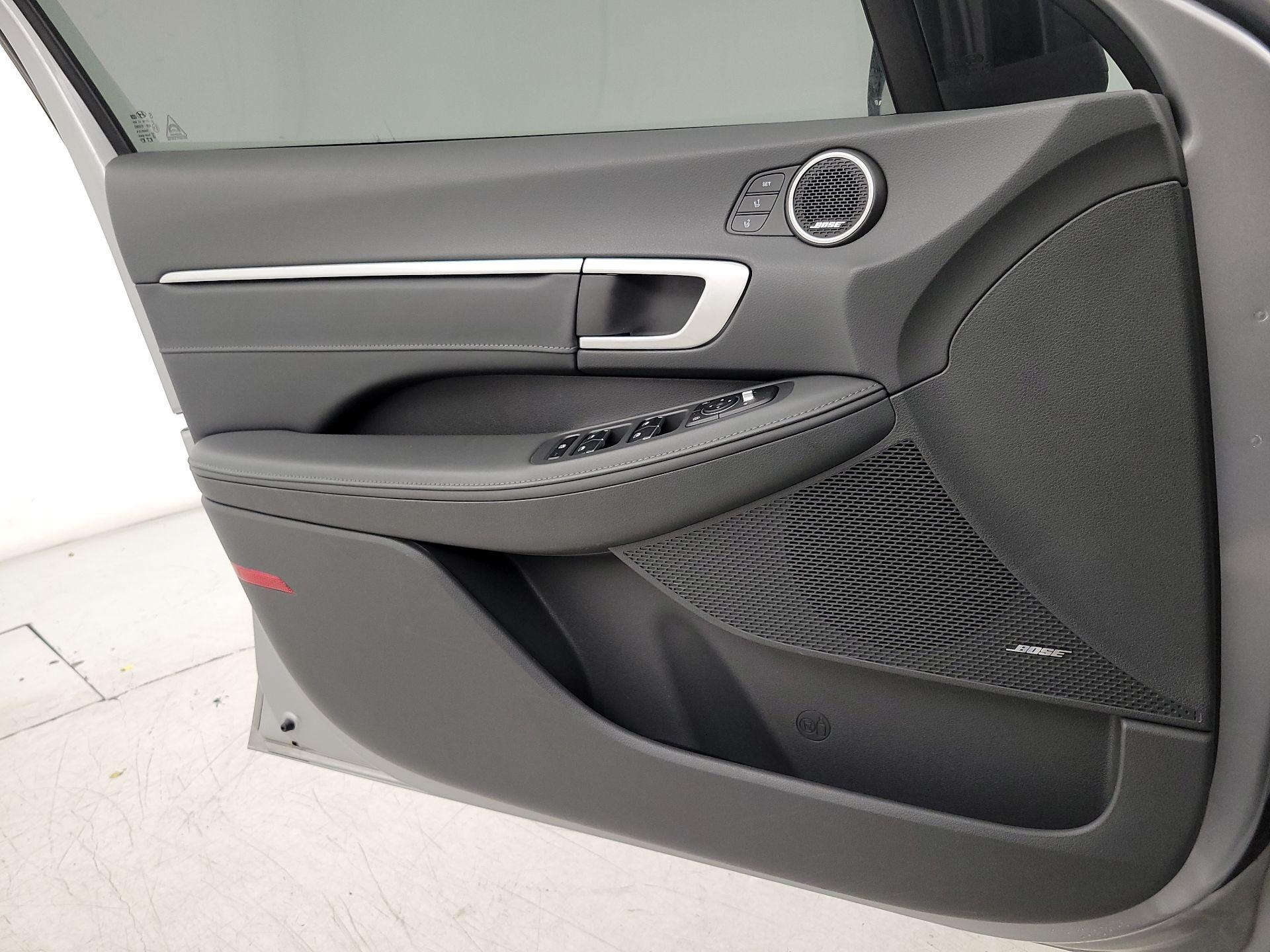 Thumbnail: 2020 Hyundai Sonata - 12