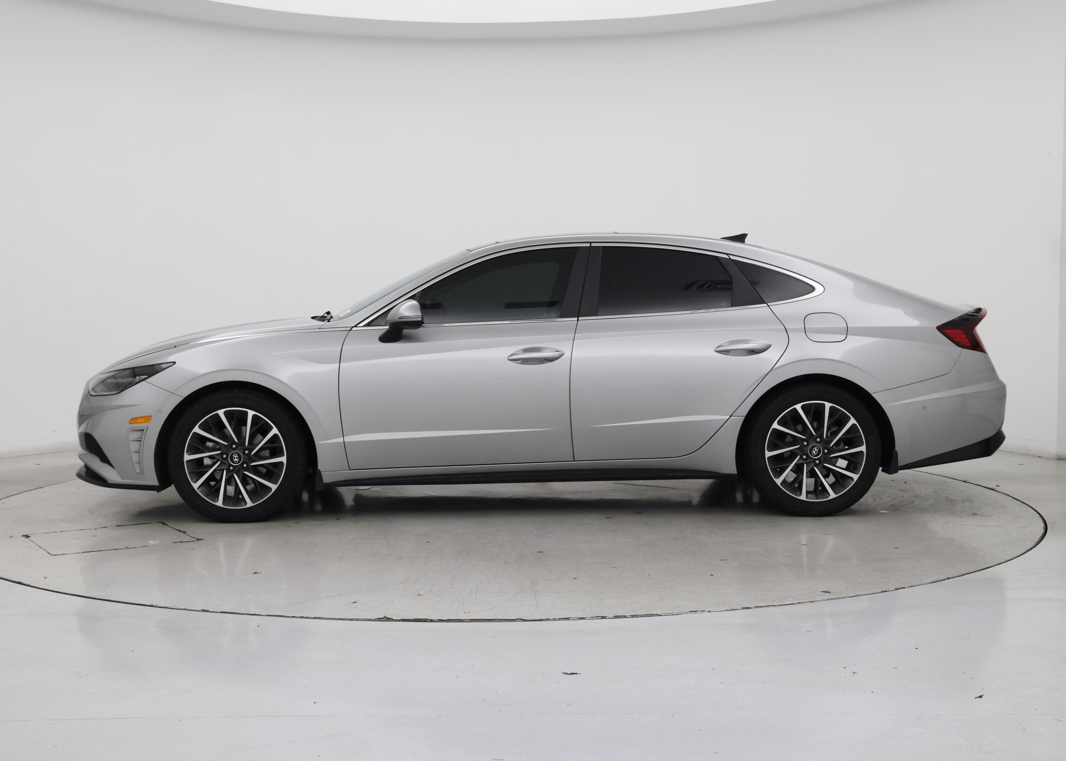 Thumbnail: 2020 Hyundai Sonata - 3