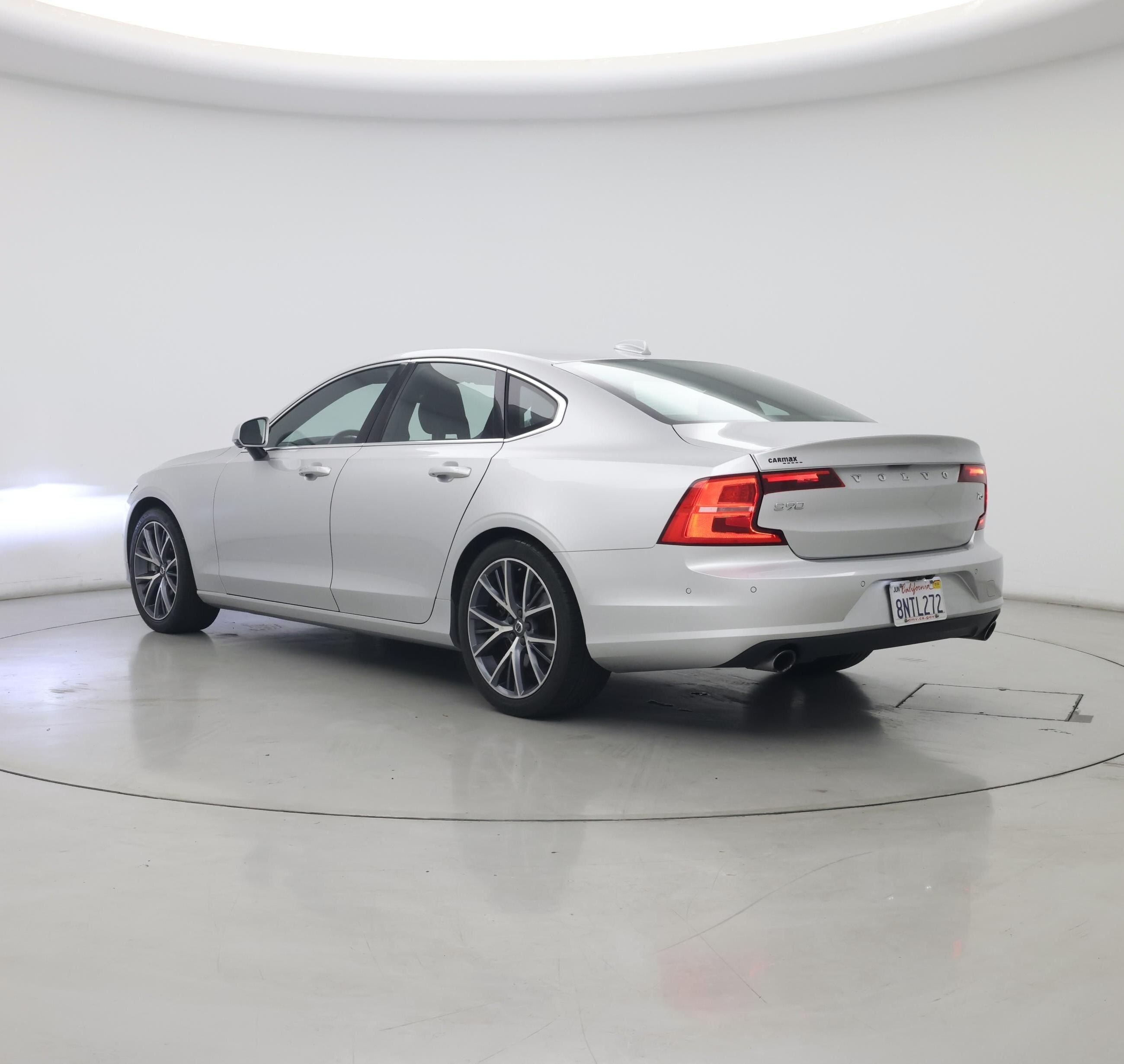 Thumbnail: 2017 Volvo S90 - 2