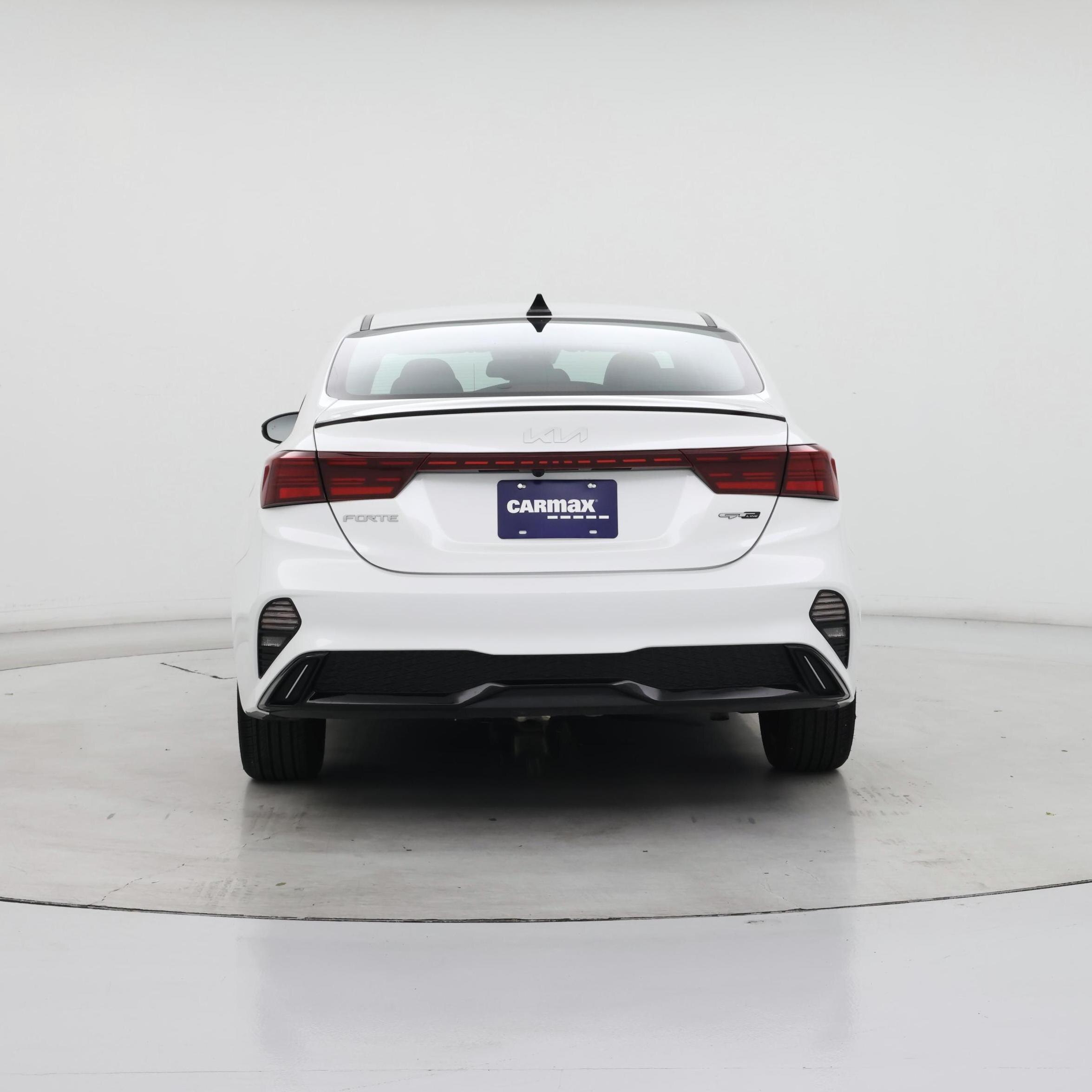 Thumbnail: 2023 Kia Forte - 6