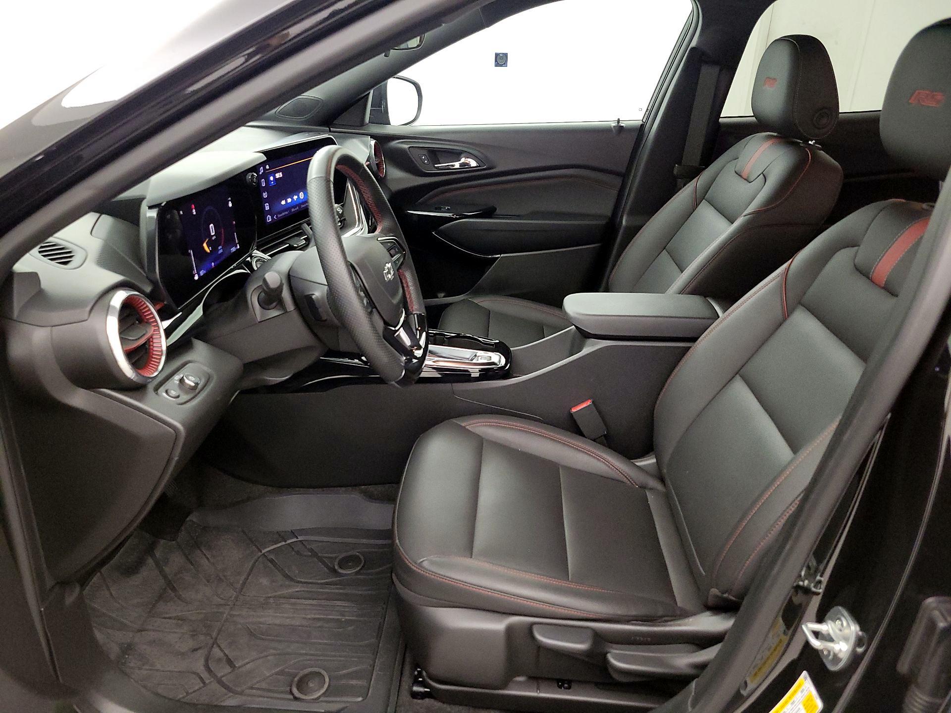 Thumbnail: 2024 Chevrolet Trax - 11