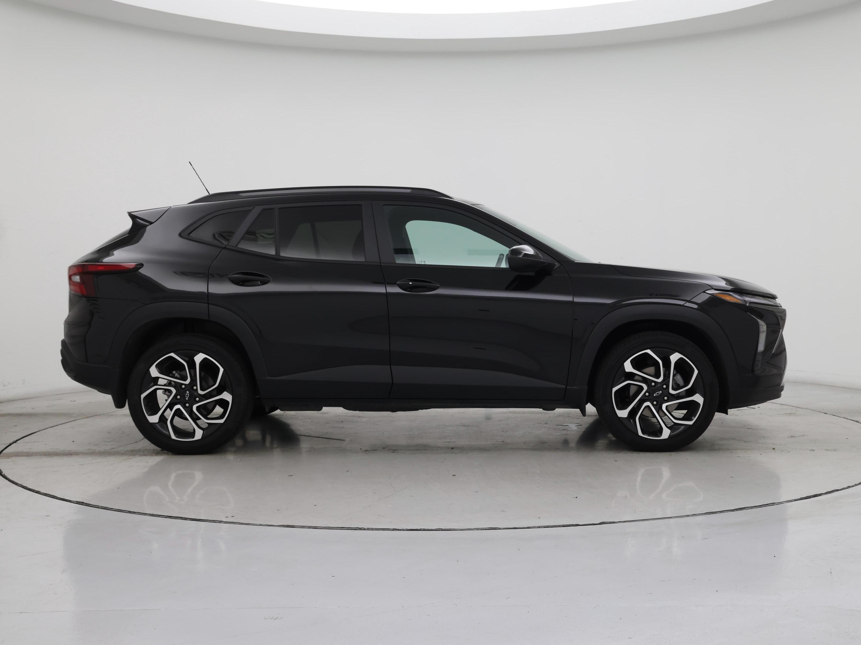 Thumbnail: 2024 Chevrolet Trax - 7