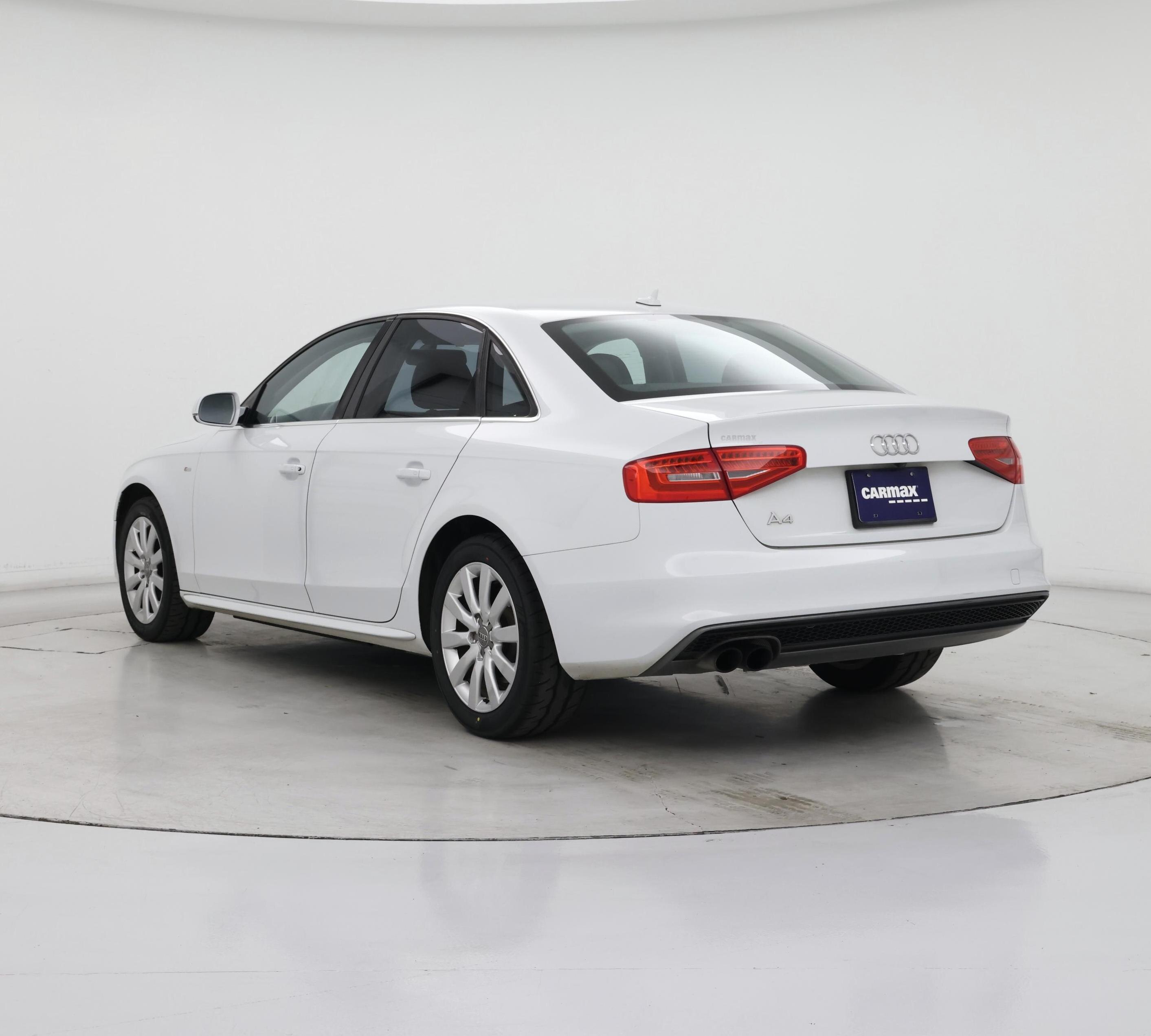 Thumbnail: 2015 Audi A4 - 2