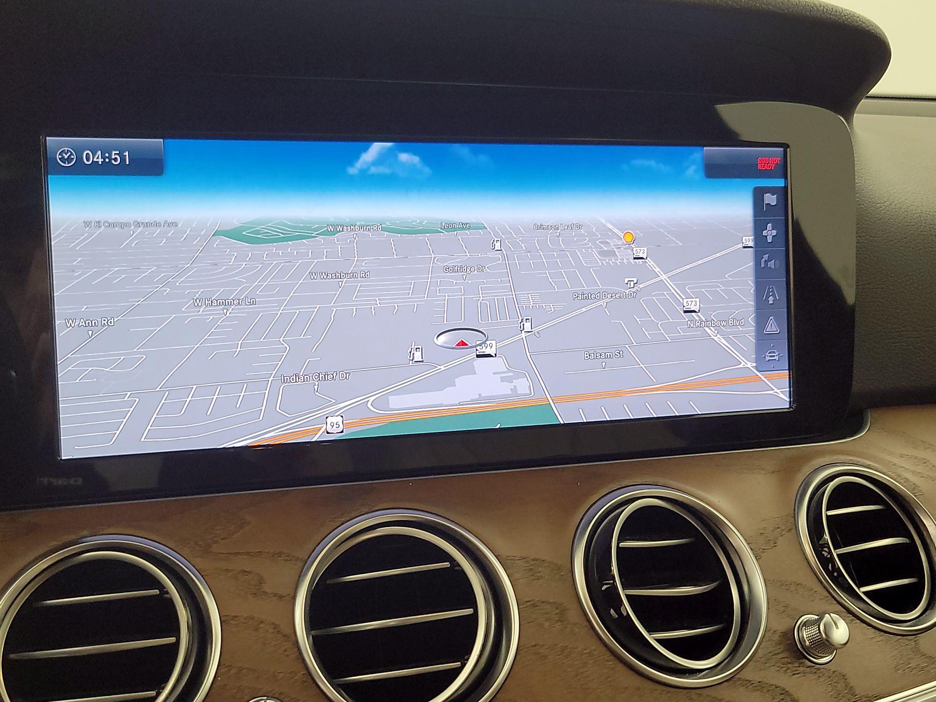 Thumbnail: 2017 Mercedes-Benz E-Class - 14