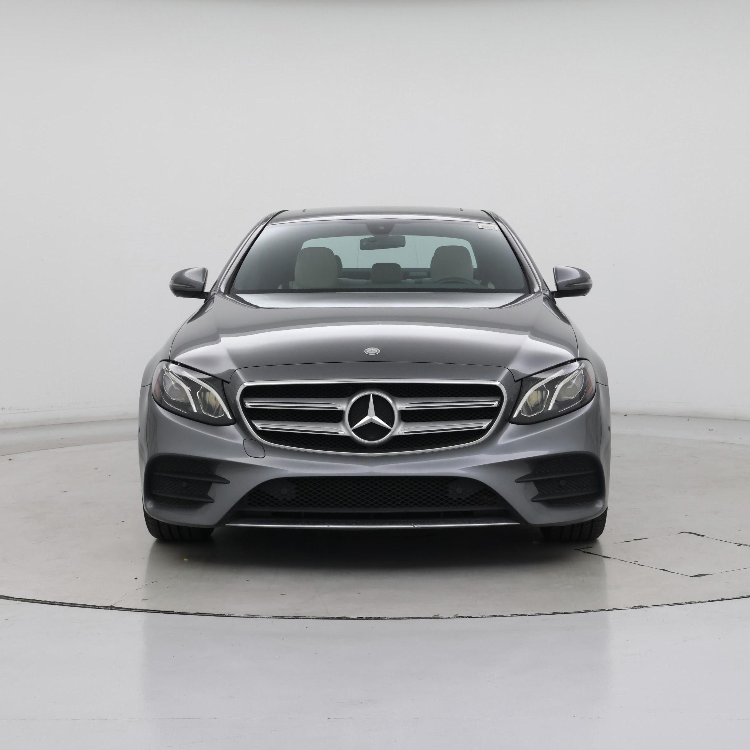 Thumbnail: 2017 Mercedes-Benz E-Class - 5