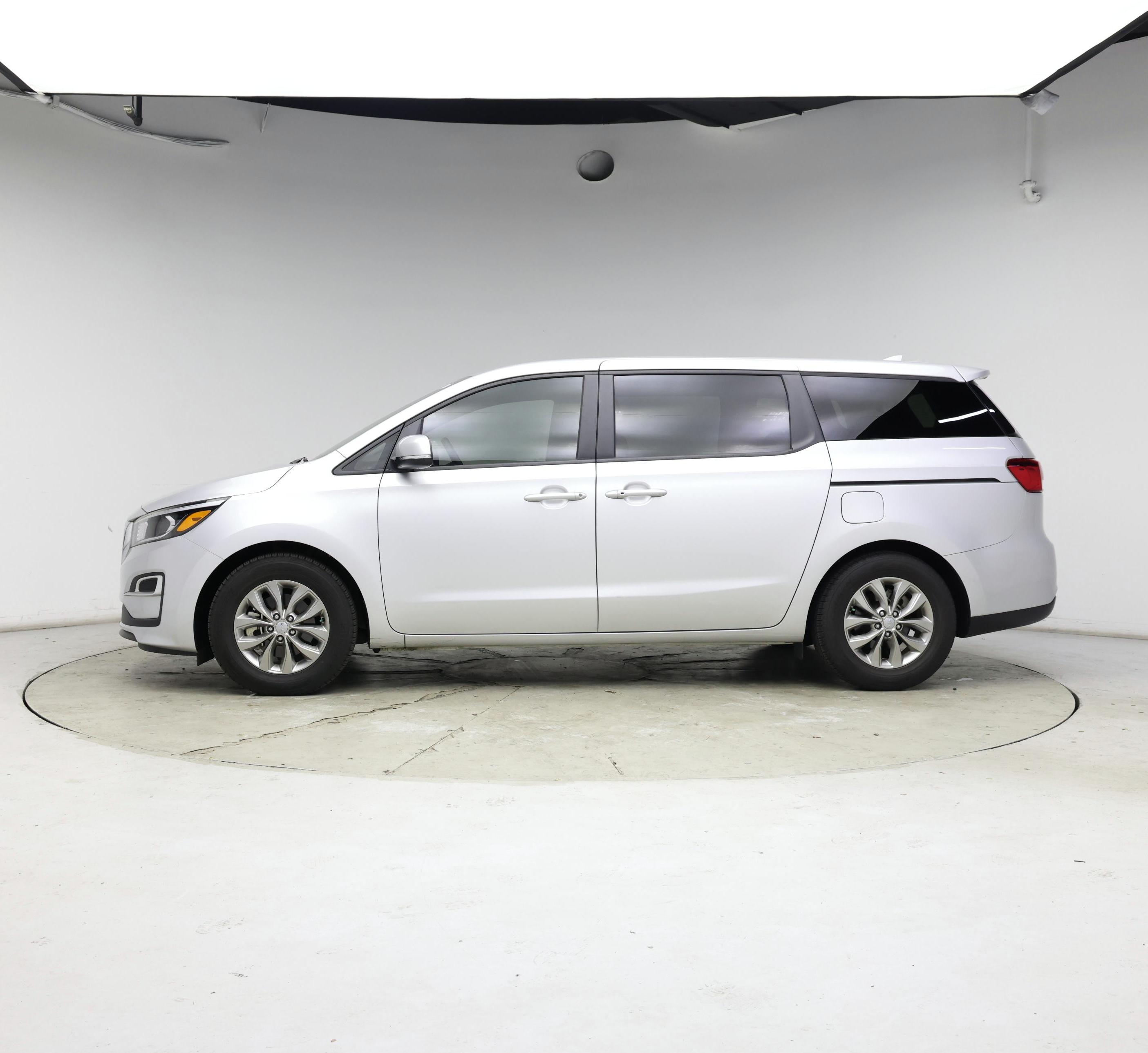 Thumbnail: 2021 Kia Sedona - 3