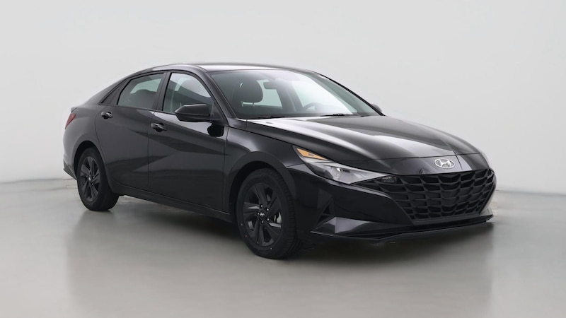 2022 Hyundai Elantra SEL Hero Image