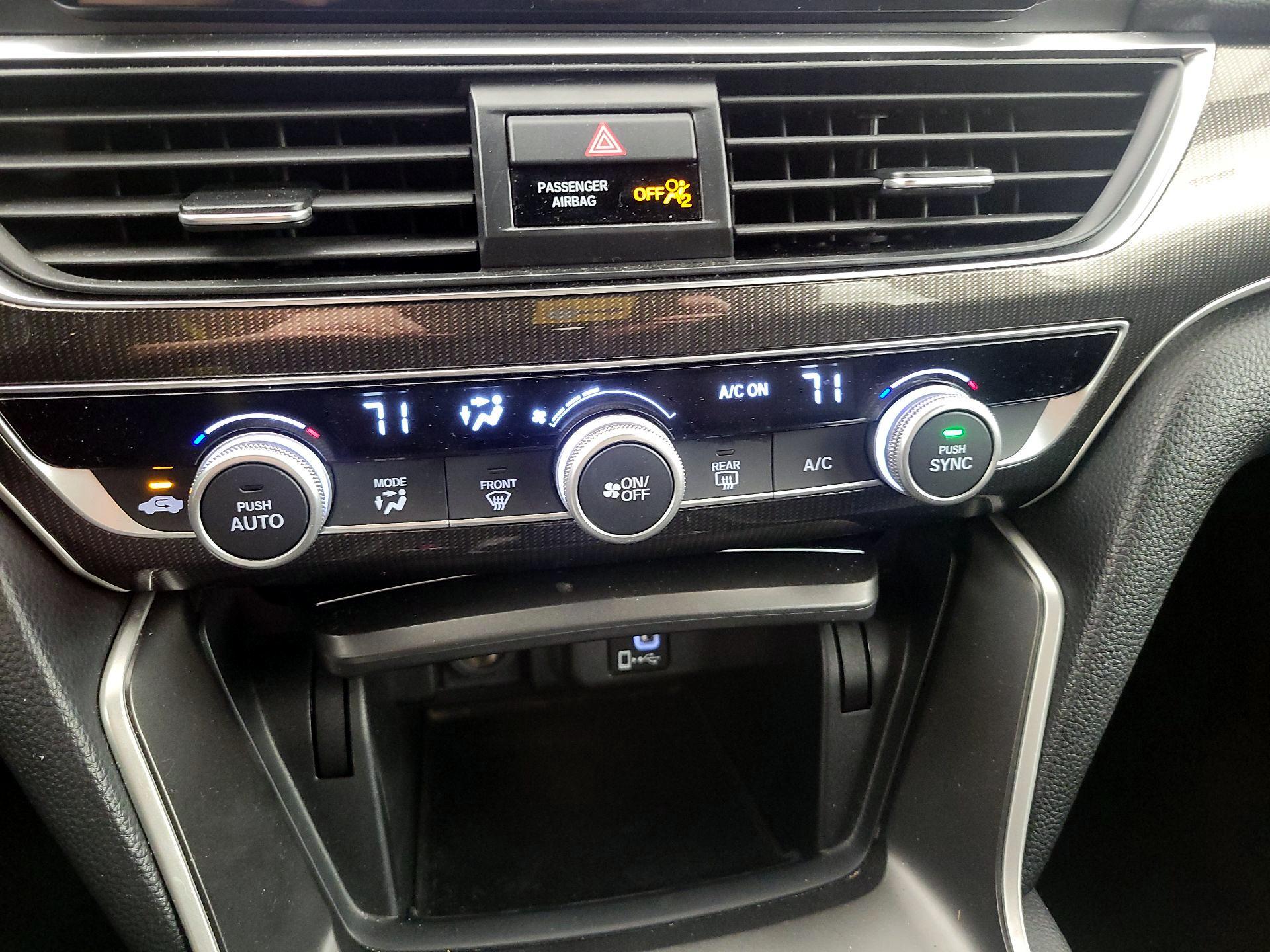 Thumbnail: 2018 Honda Accord - 16