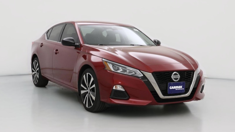 2020 Nissan Altima SR Hero Image