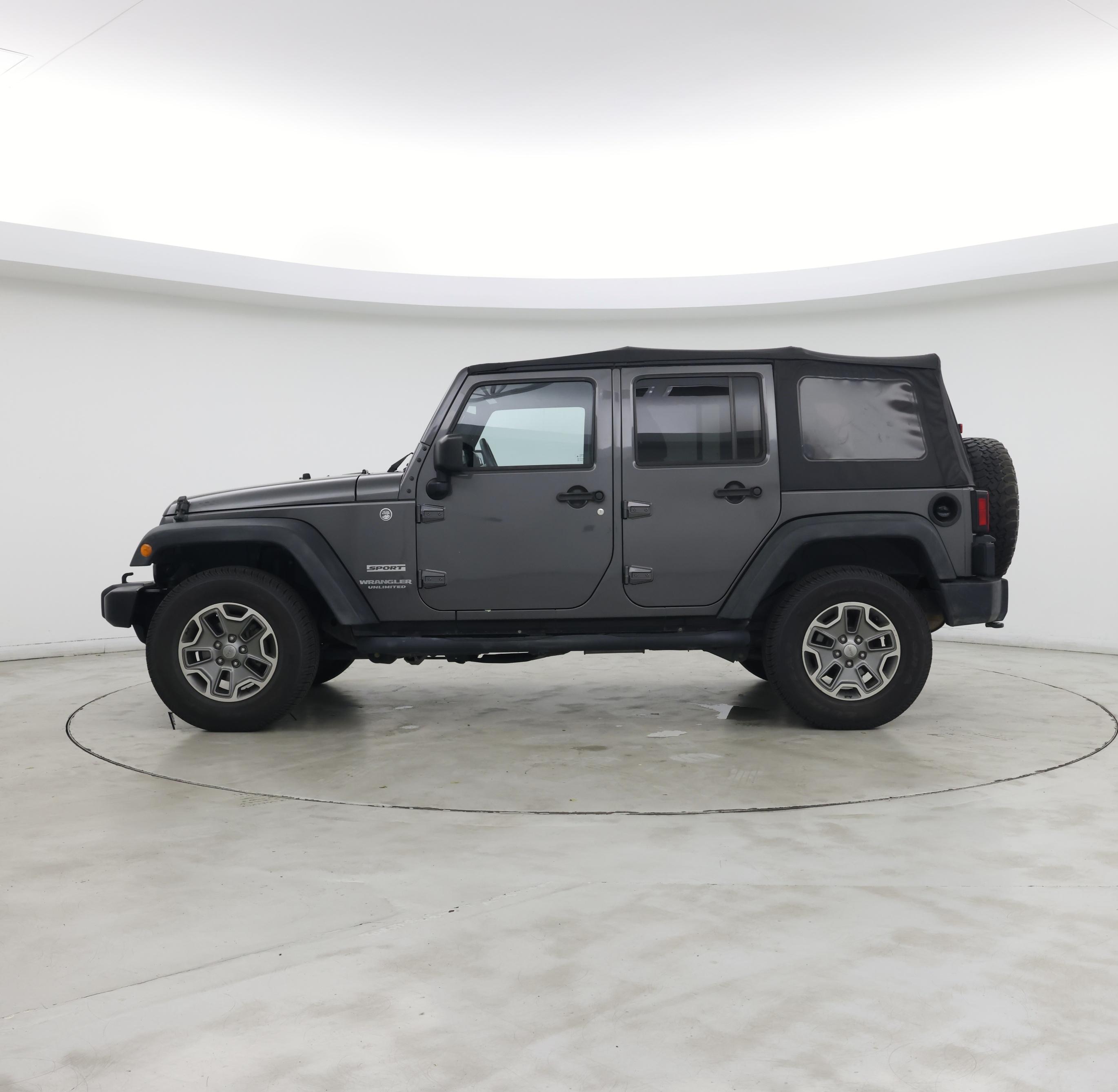 Thumbnail: 2014 Jeep Wrangler - 3