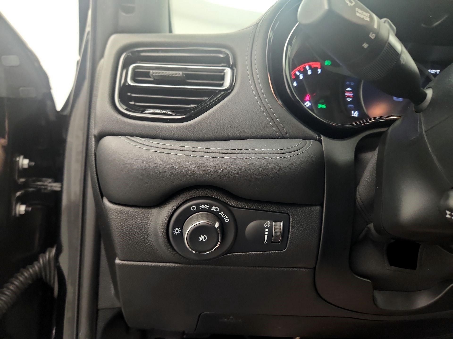 Thumbnail: 2021 Dodge Durango - 11