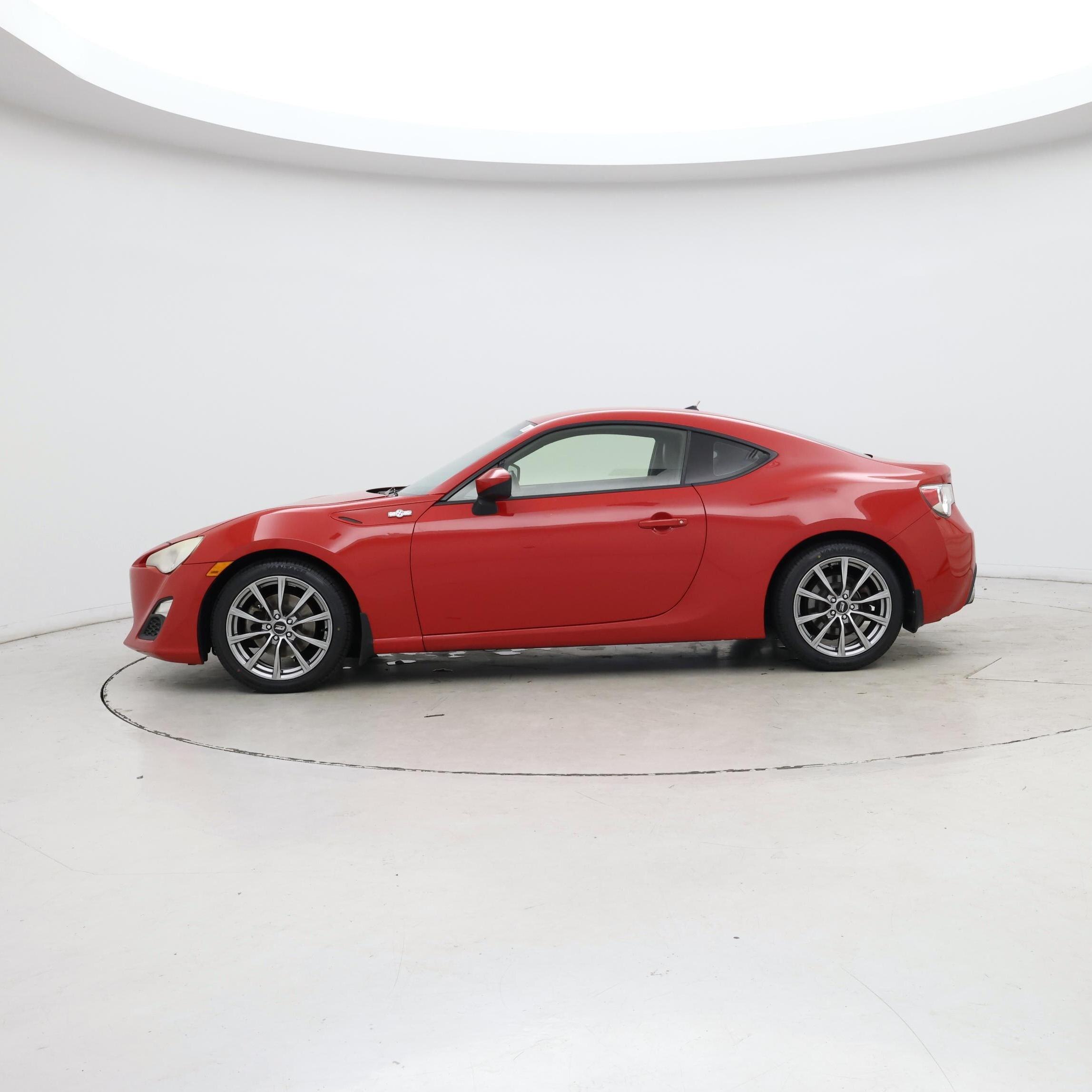 Thumbnail: 2013 Scion FR-S - 3