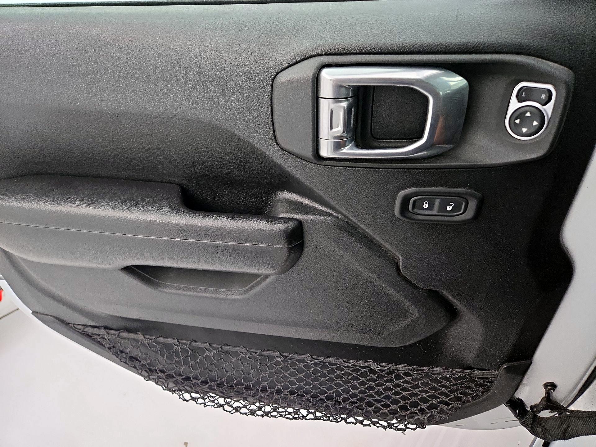 Thumbnail: 2021 Jeep Wrangler - 12