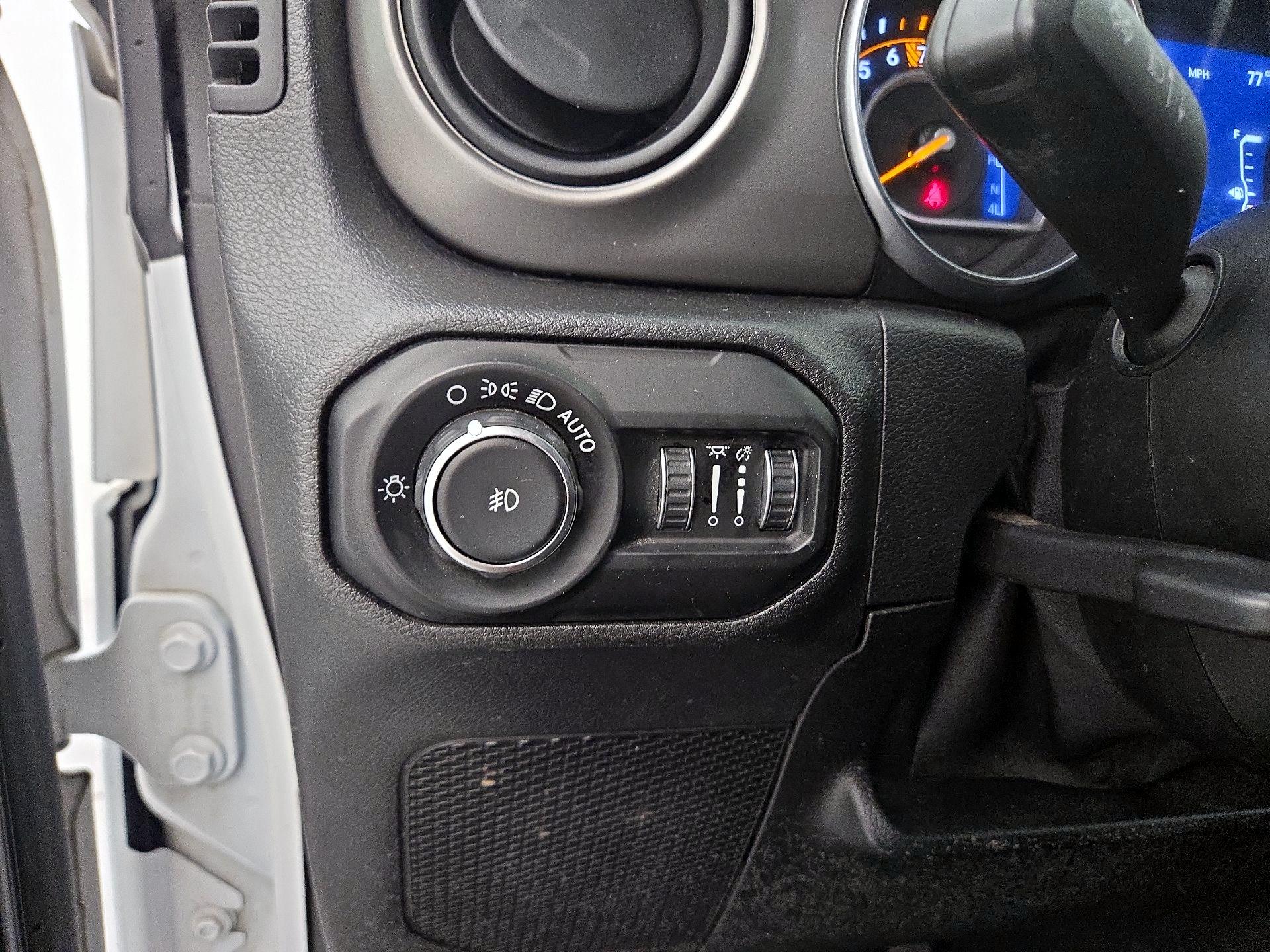 Thumbnail: 2021 Jeep Wrangler - 13