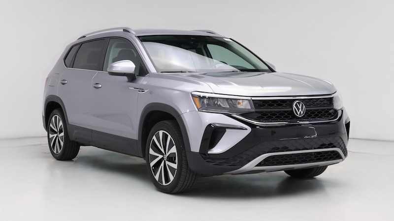 2023 Volkswagen Taos SE Hero Image