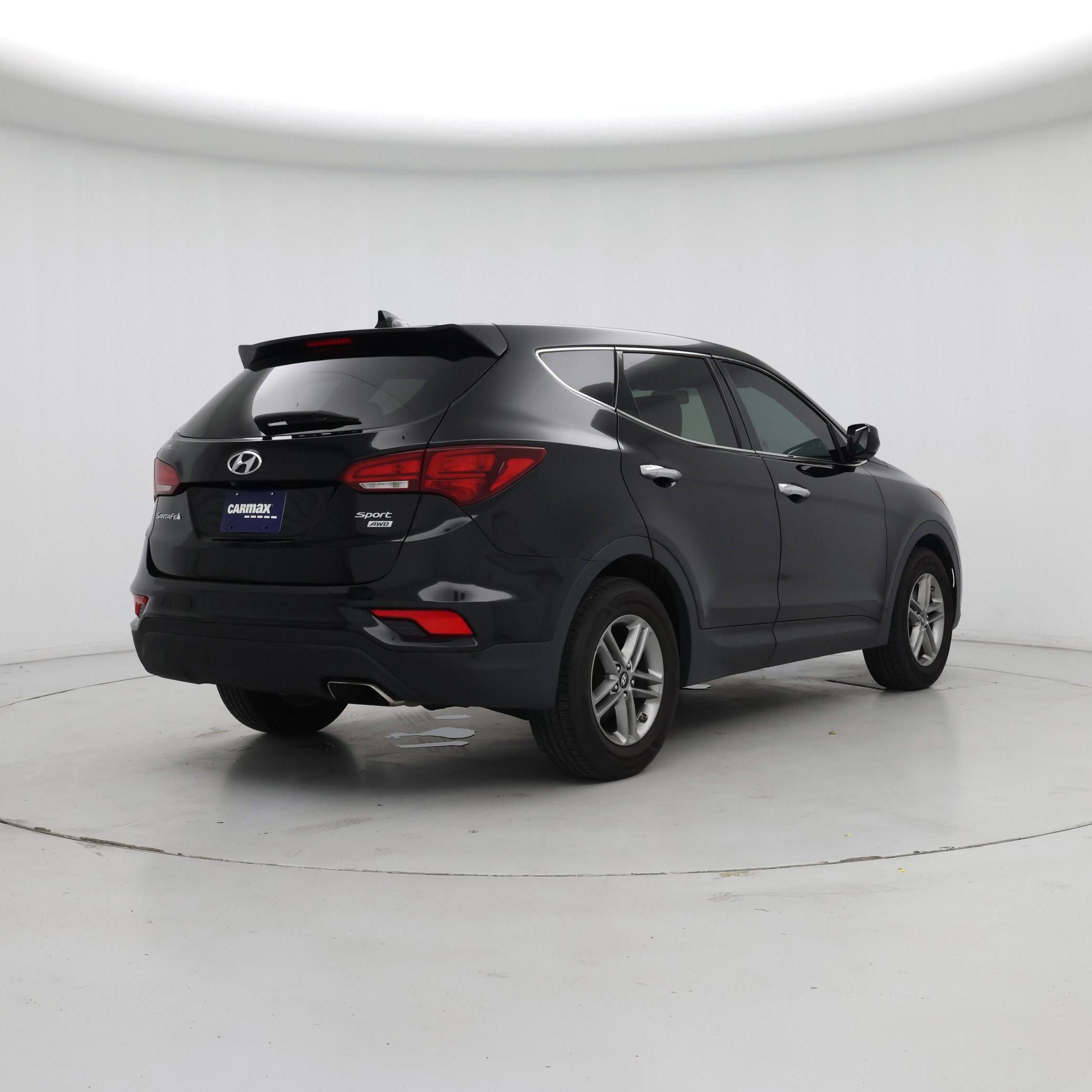 Thumbnail: 2017 Hyundai Santa Fe - 8