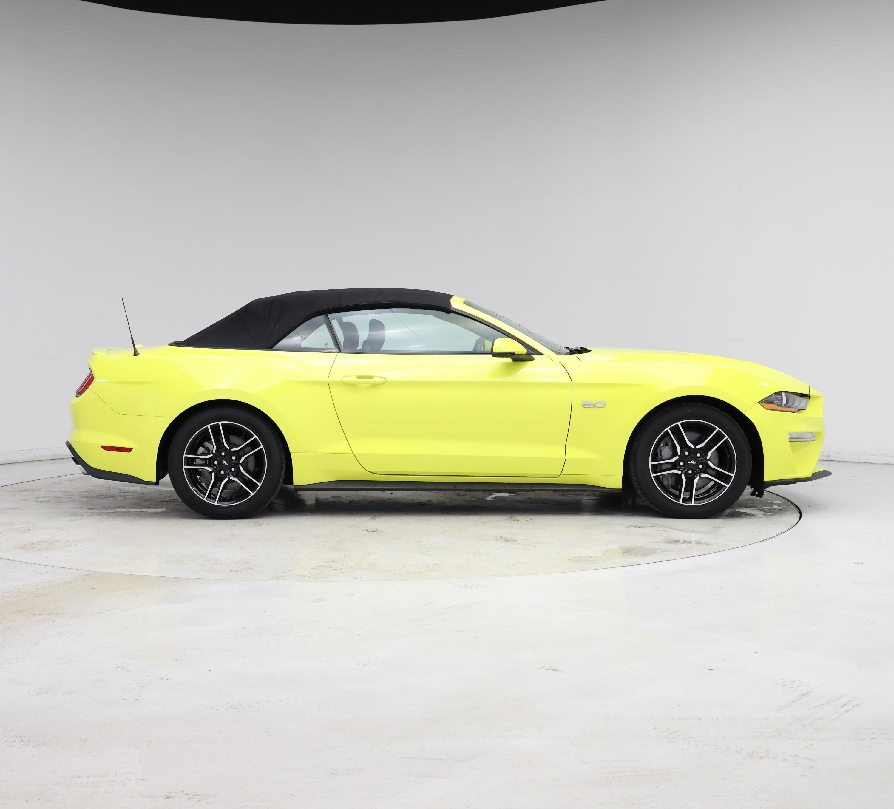 Thumbnail: 2021 Ford Mustang - 7