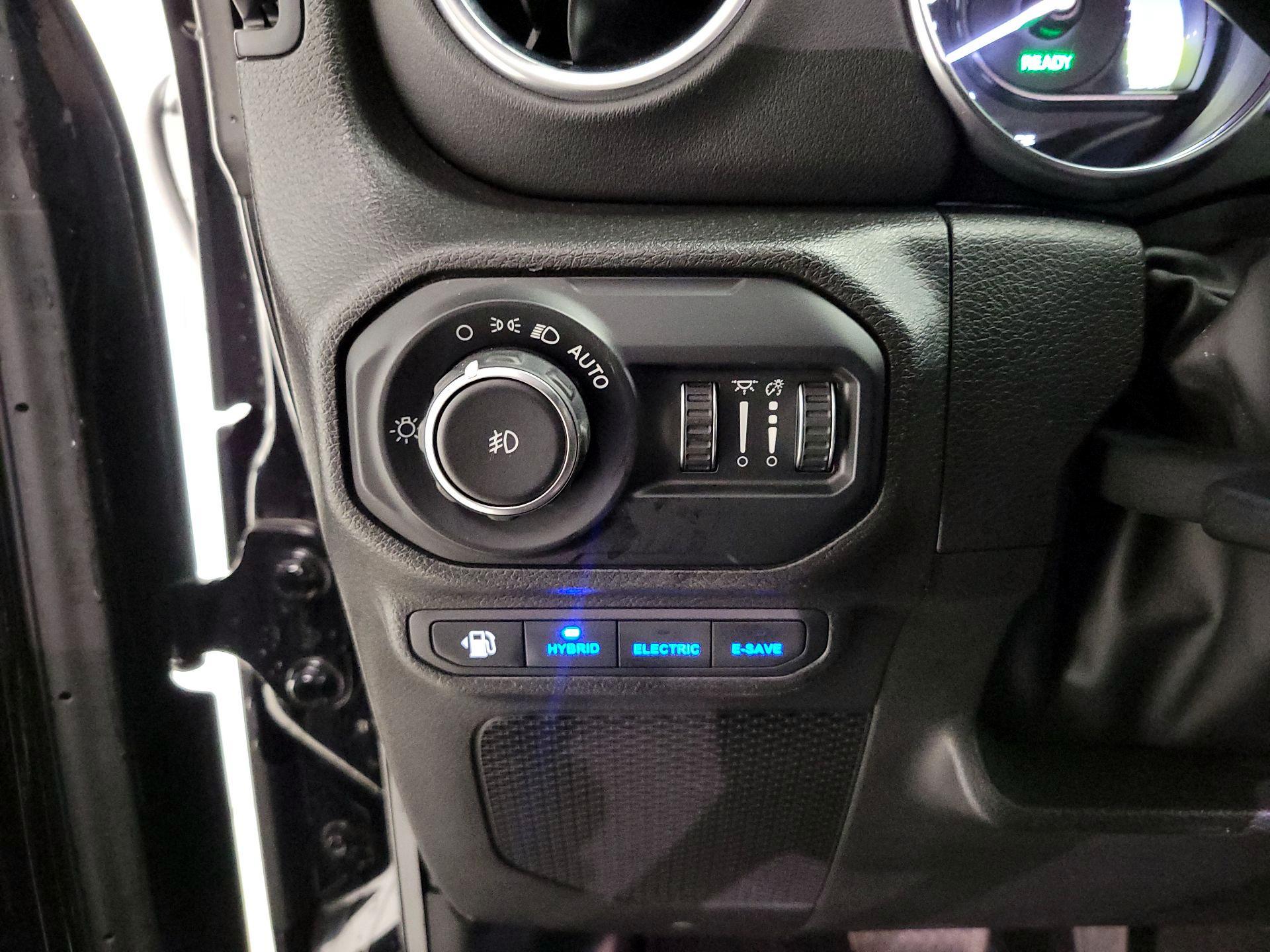 Thumbnail: 2021 Jeep Wrangler - 13