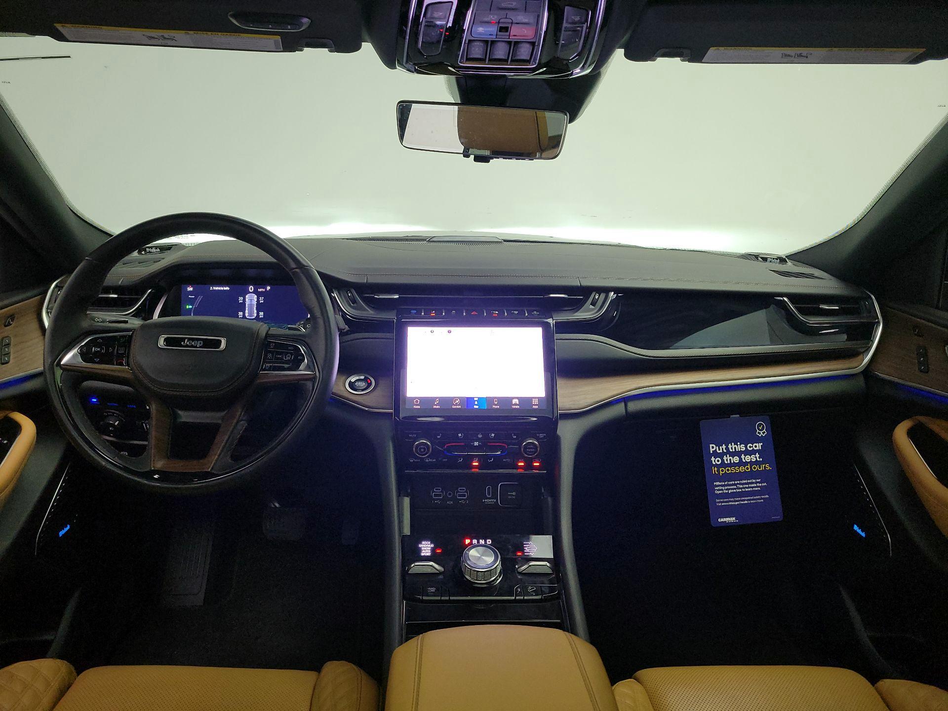 Thumbnail: 2022 Jeep Grand Cherokee - 9