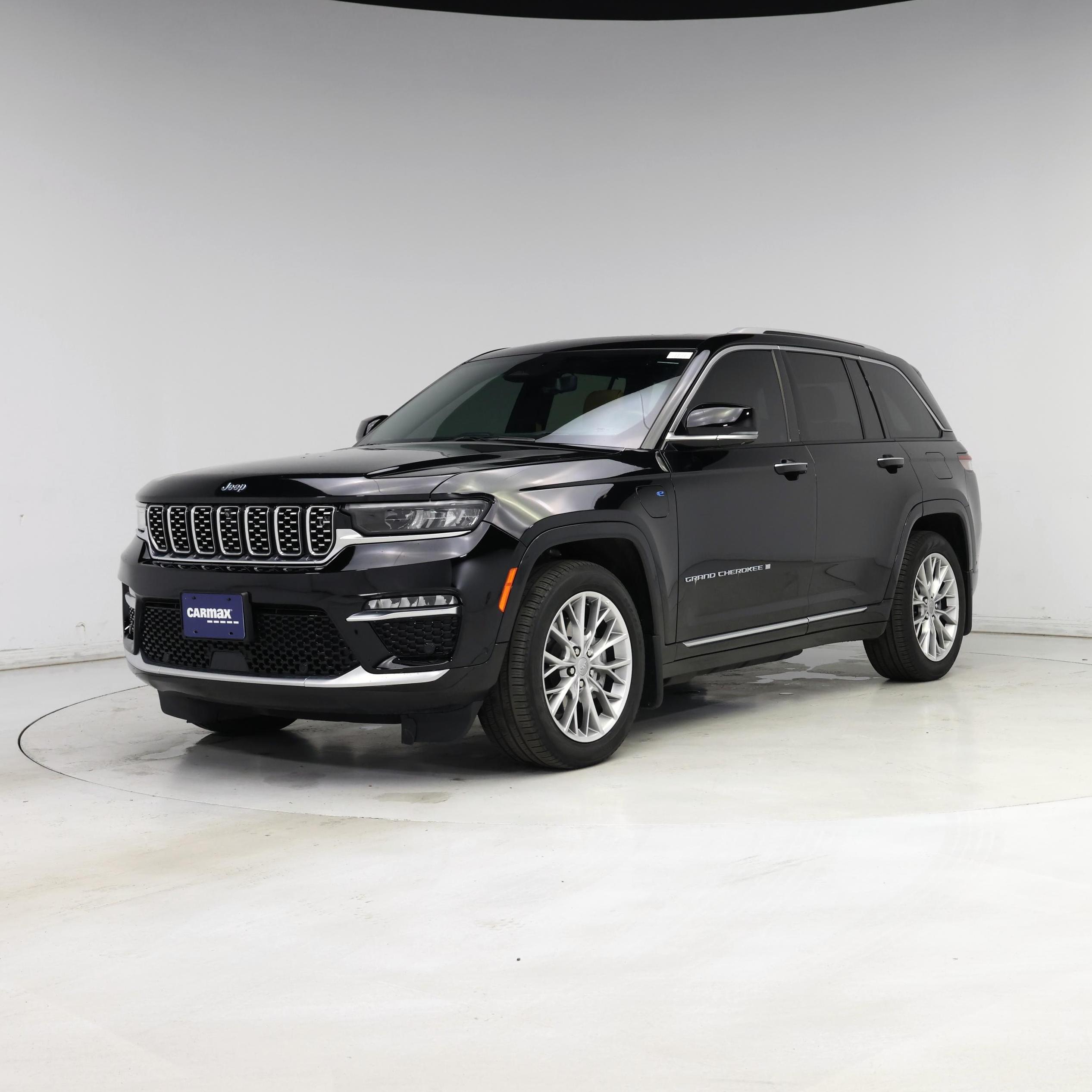 Thumbnail: 2022 Jeep Grand Cherokee - 4