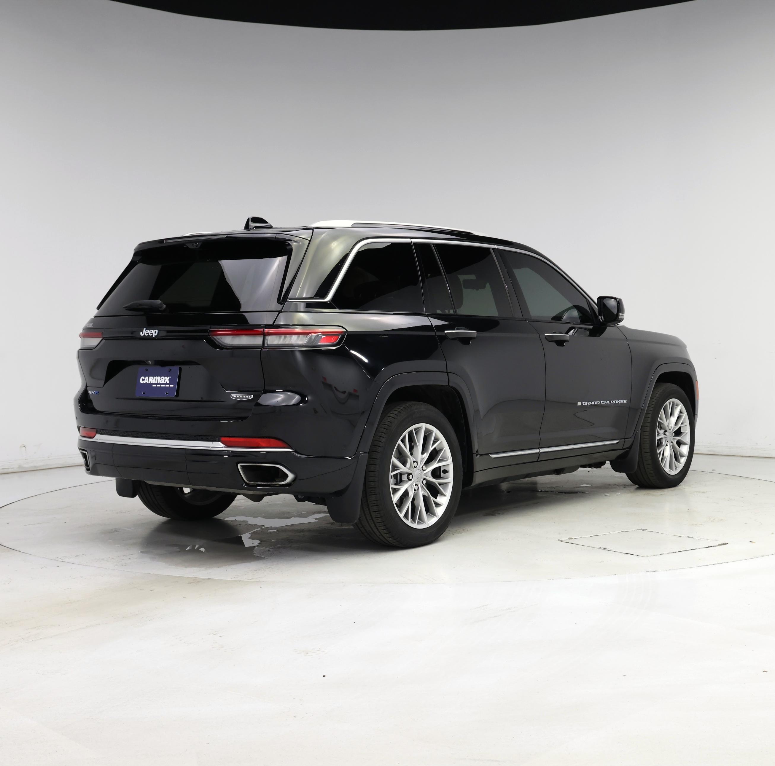 Thumbnail: 2022 Jeep Grand Cherokee - 8
