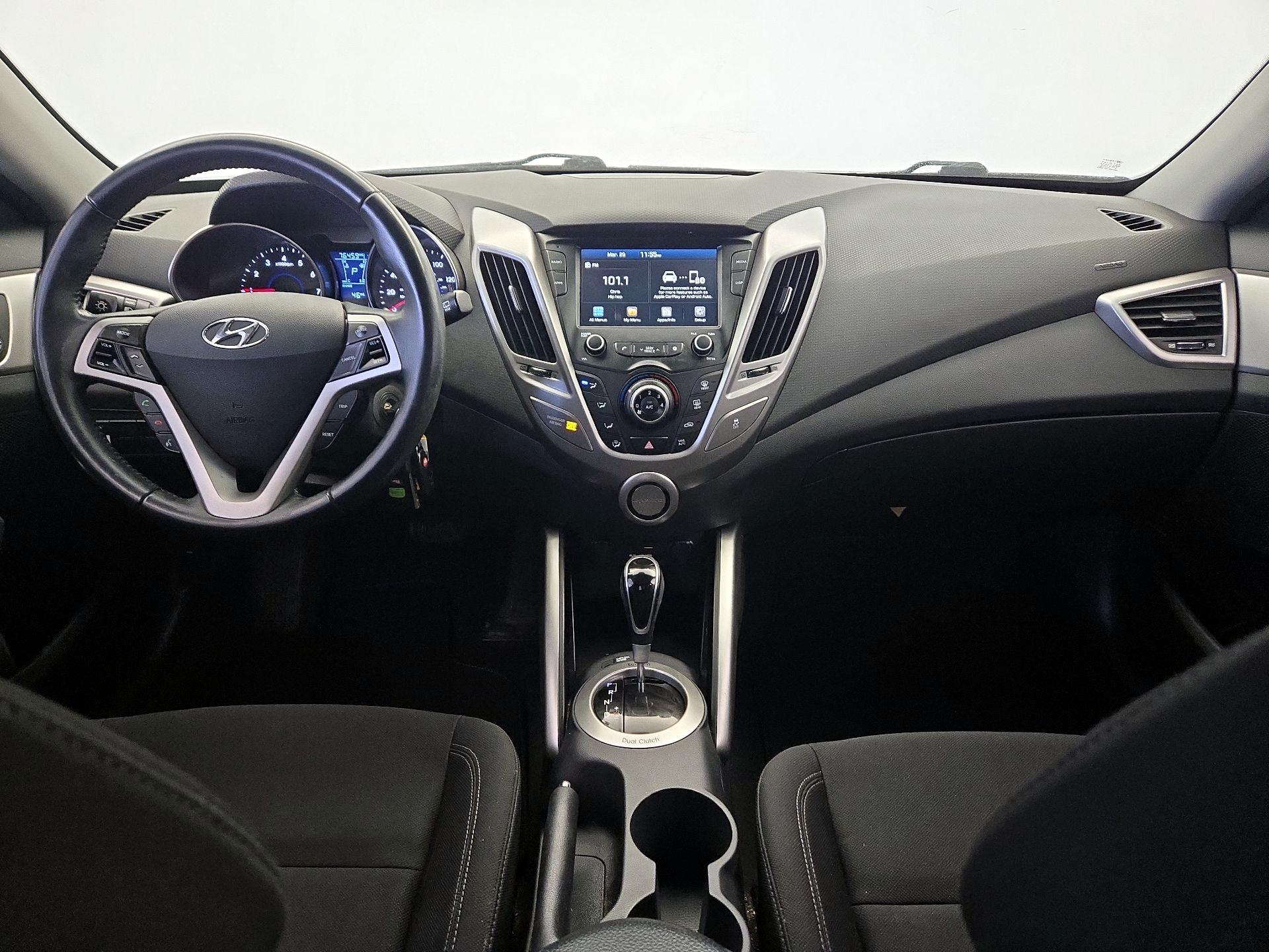 Thumbnail: 2017 Hyundai Veloster - 9