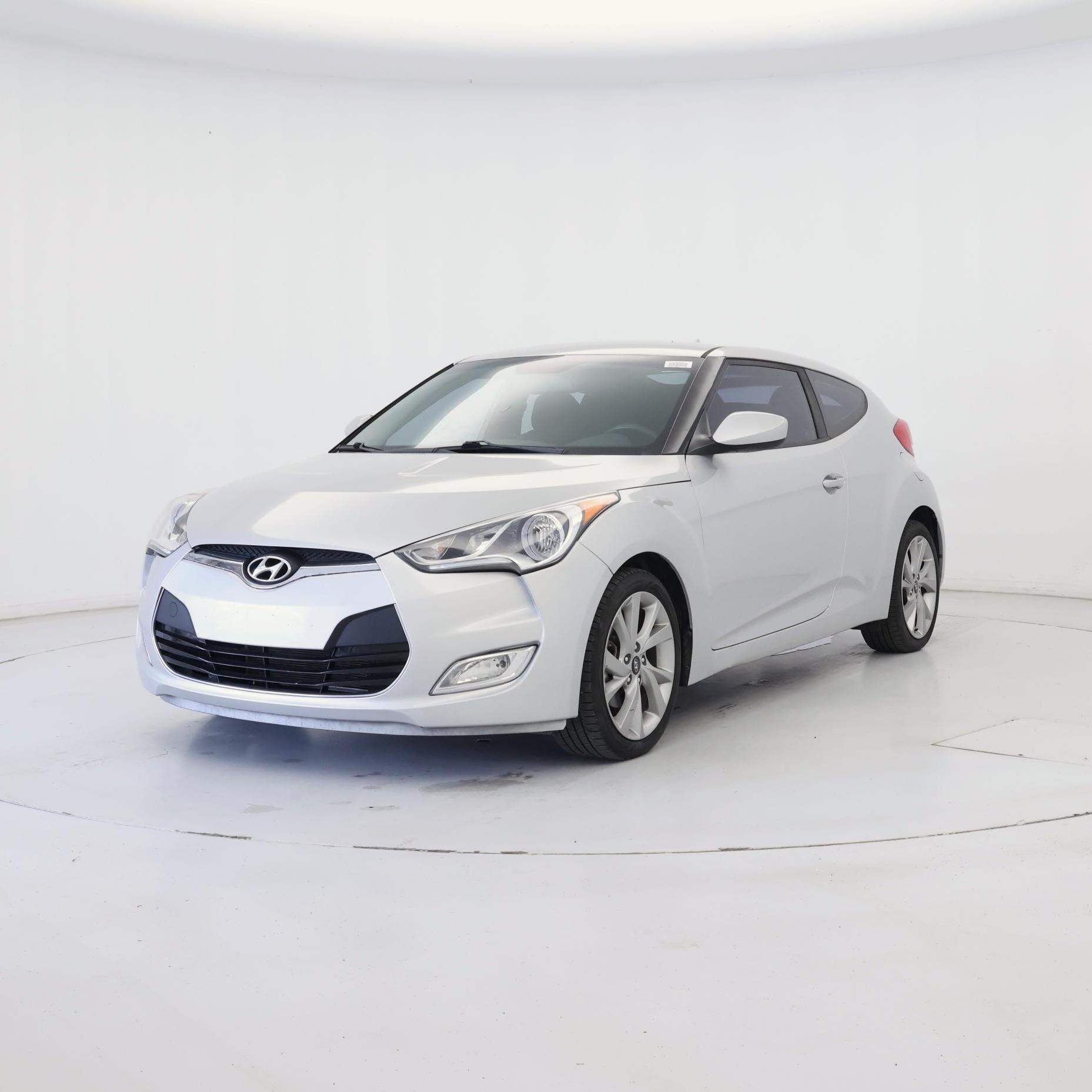 Thumbnail: 2017 Hyundai Veloster - 4