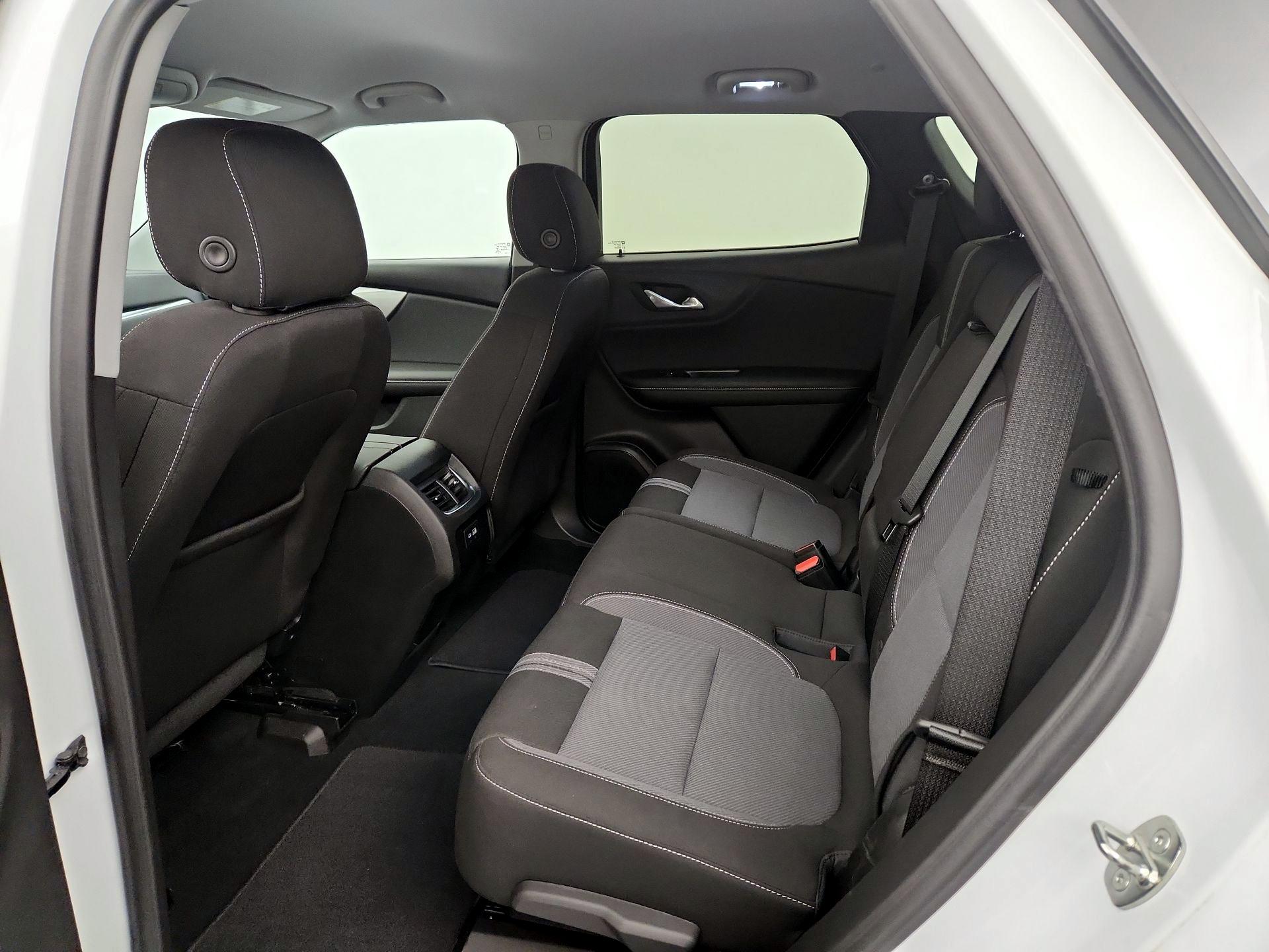 Thumbnail: 2023 Chevrolet Blazer - 19