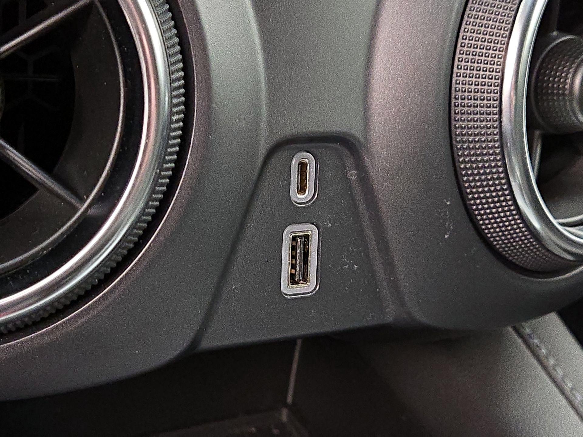 Thumbnail: 2022 Chevrolet Blazer - 18